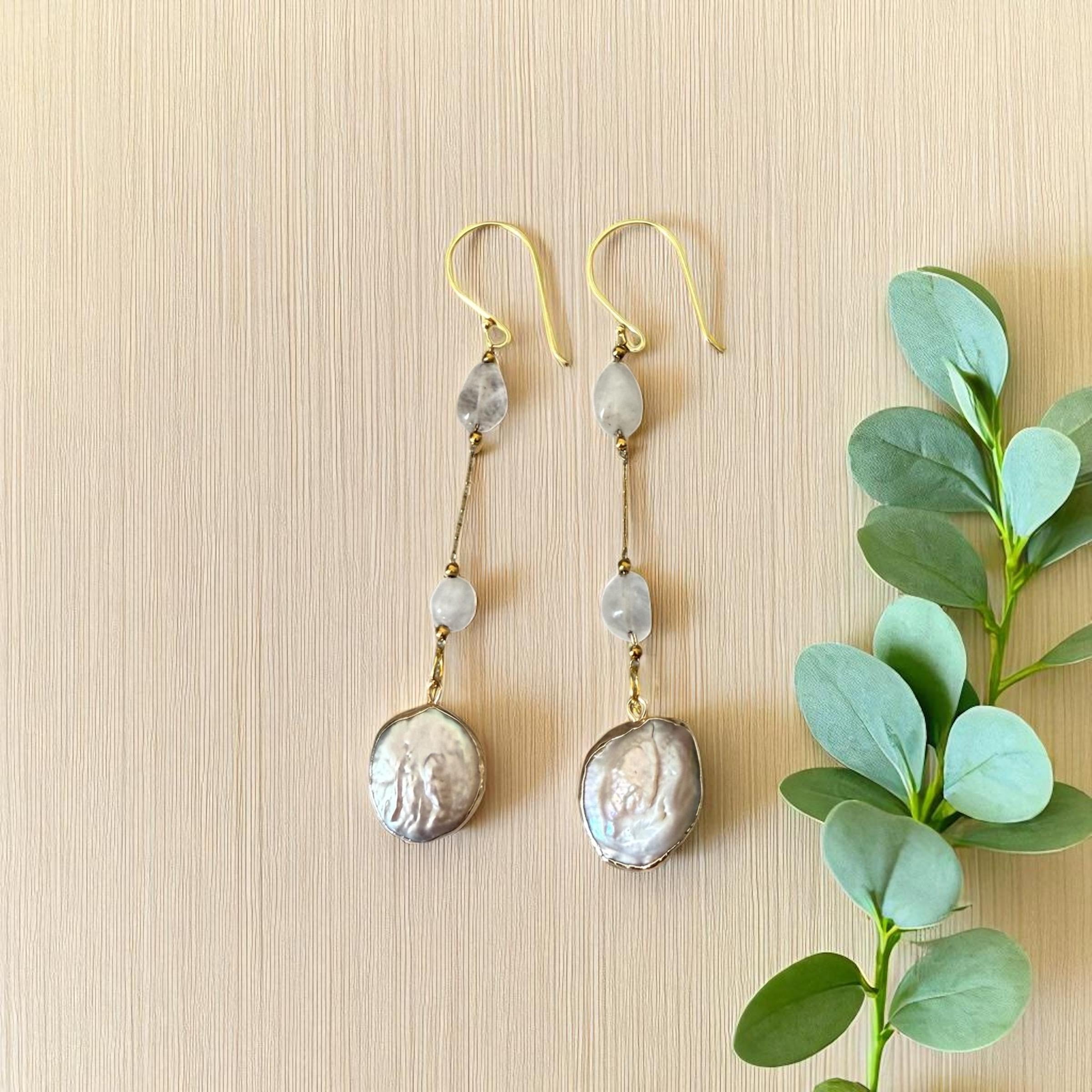 Golden Tides Baroque Drop Earrings