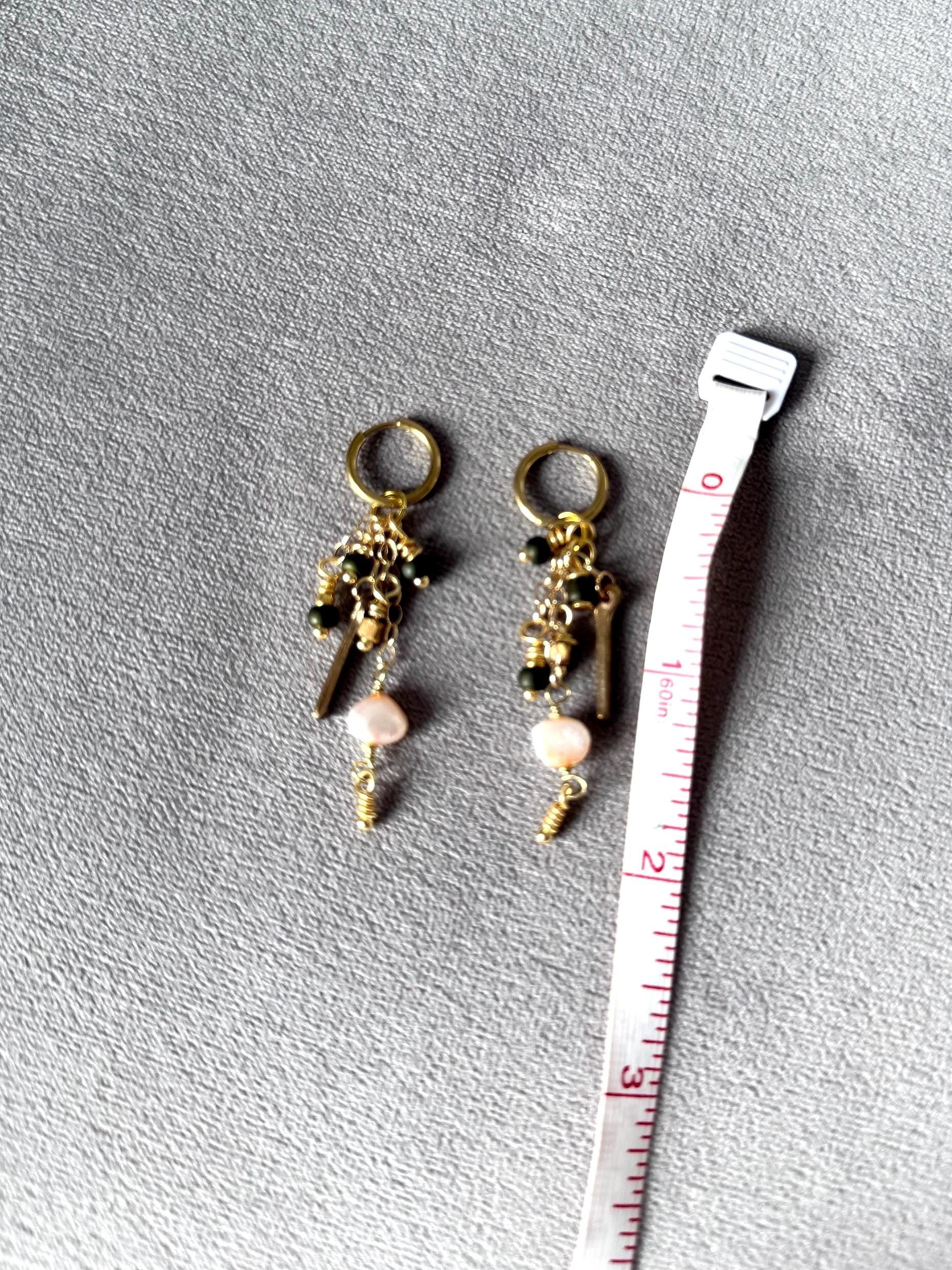 Gold and Pearl Drift Earrings