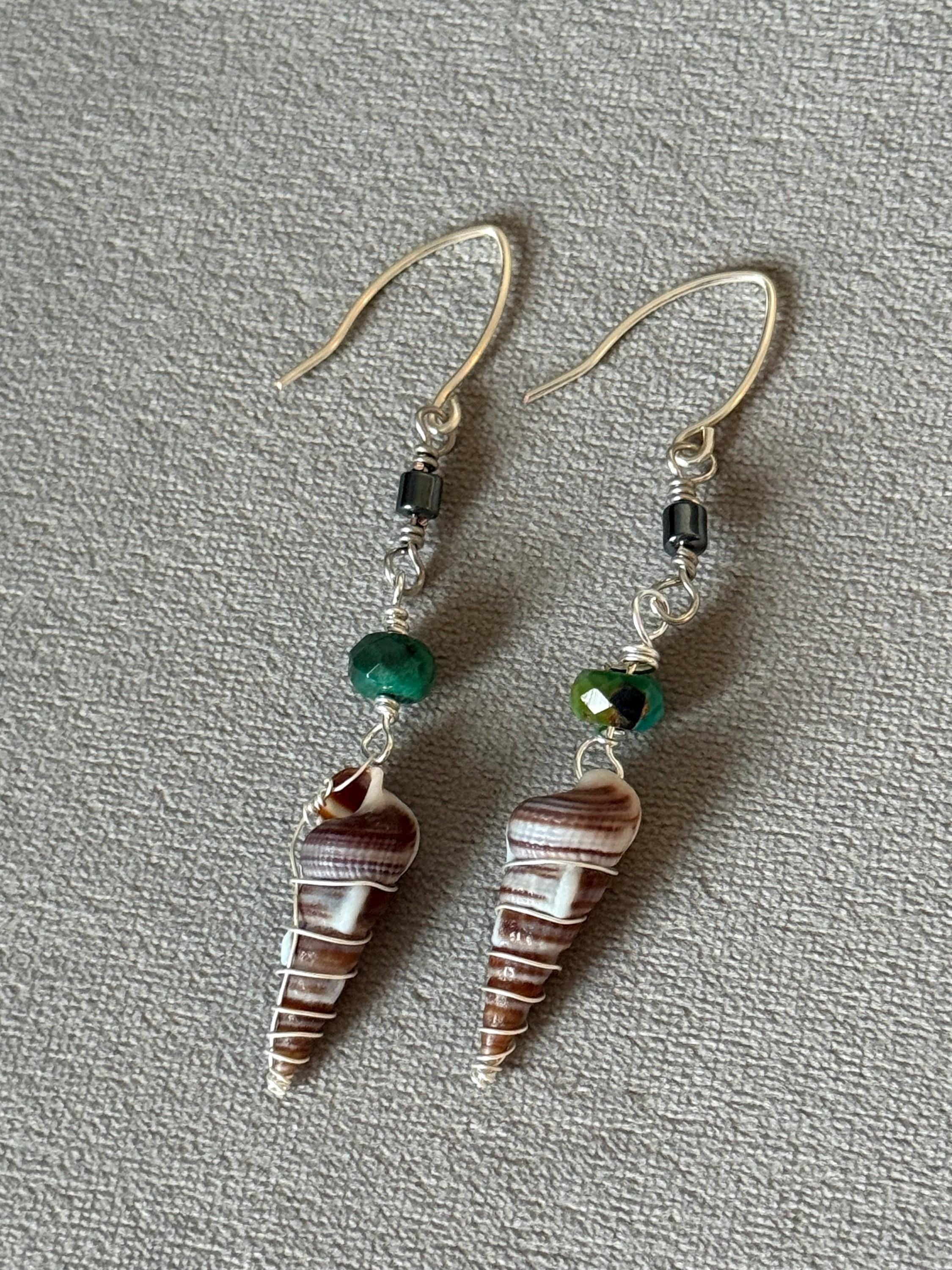 Twisted Metal Hawaiian Shell Earrings