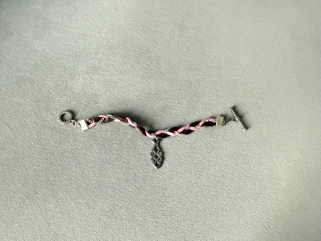 Velvet Fish Bracelet