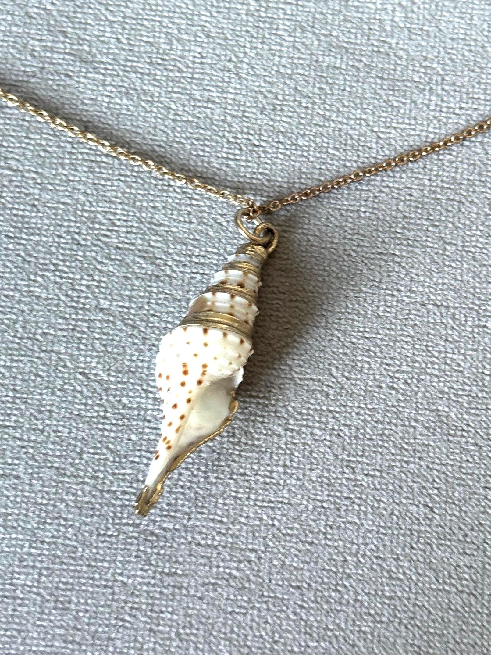 Coastal Dagger Shell Necklace