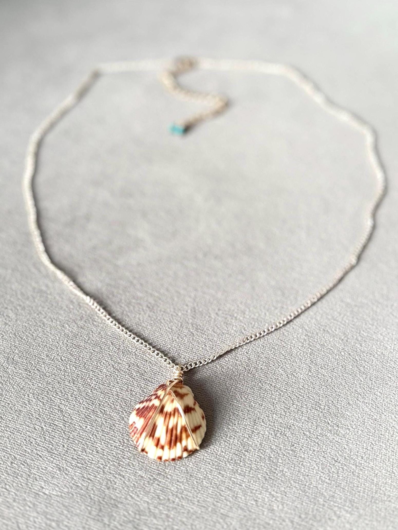 Shoreline Muse Shell Necklace