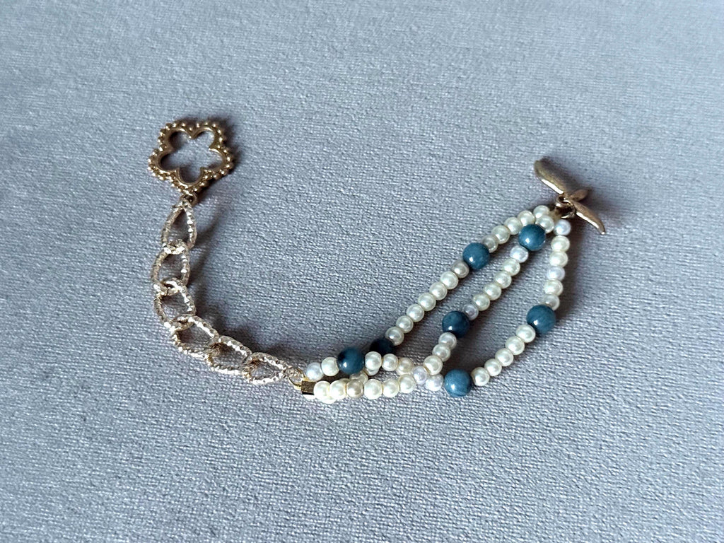 Ocean Edge Pearl Strand Bracelet
