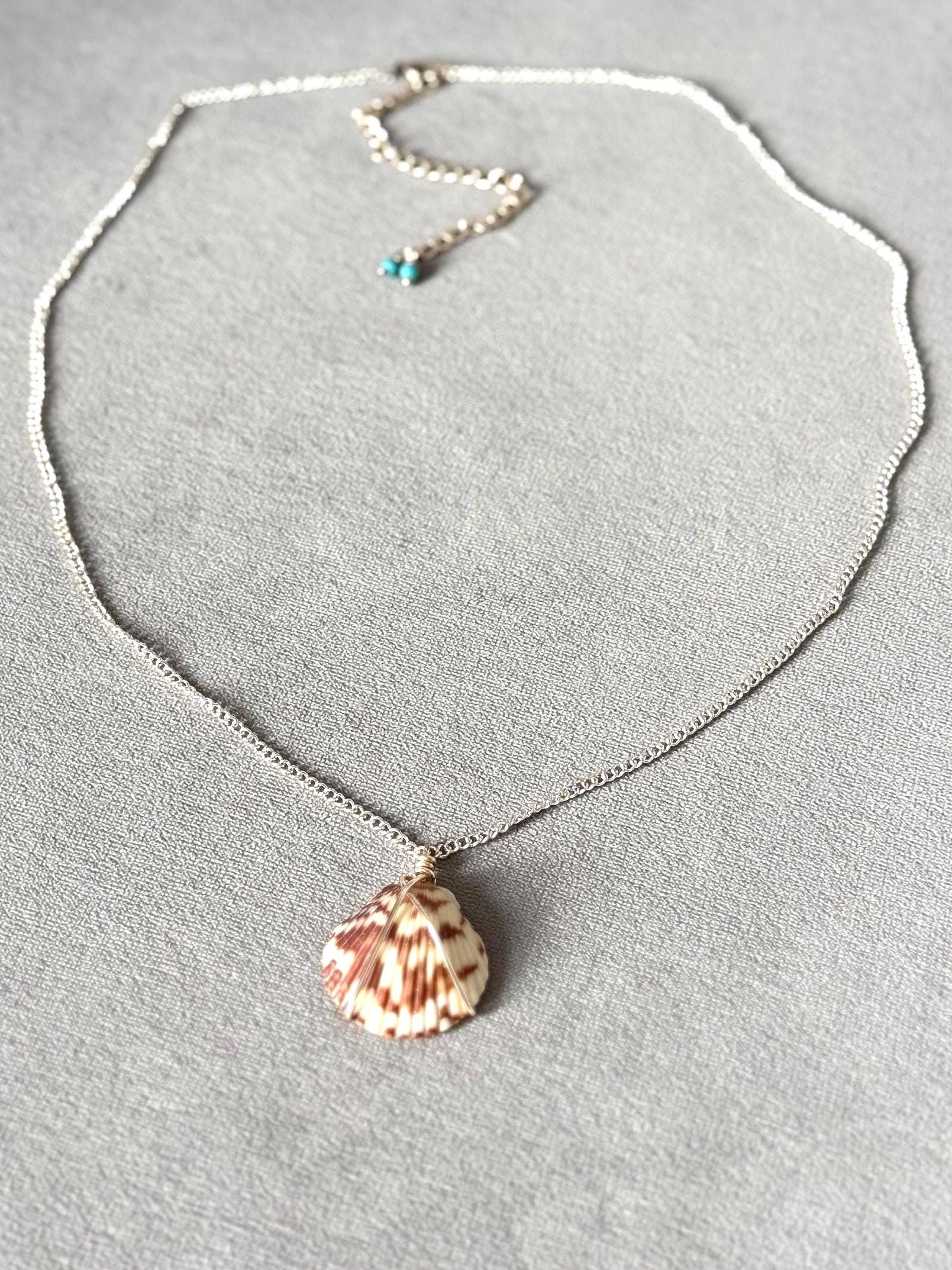 Shoreline Muse Shell Necklace