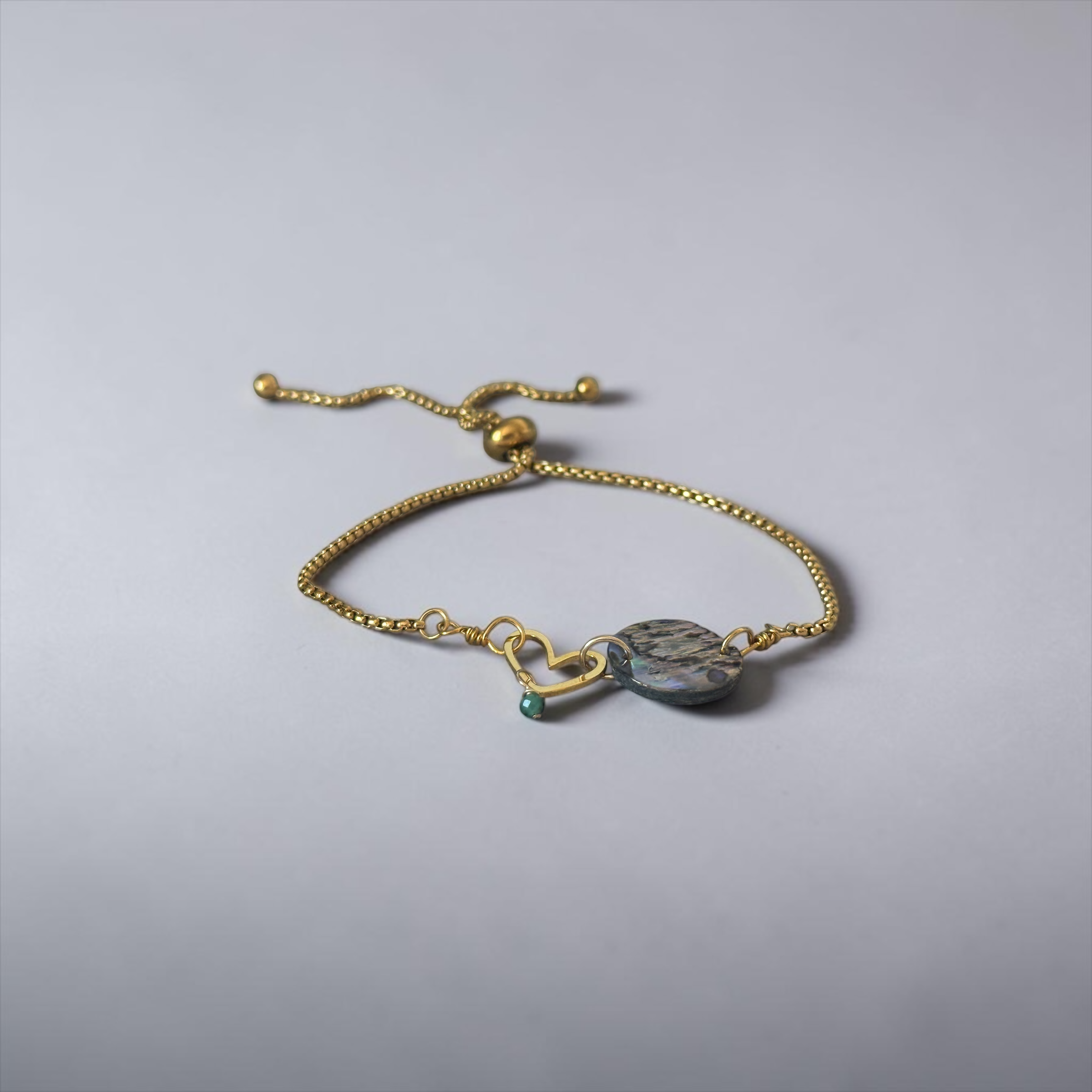 Ocean Reverie Heart Slider Bolo Bracelet — Abalone Muse