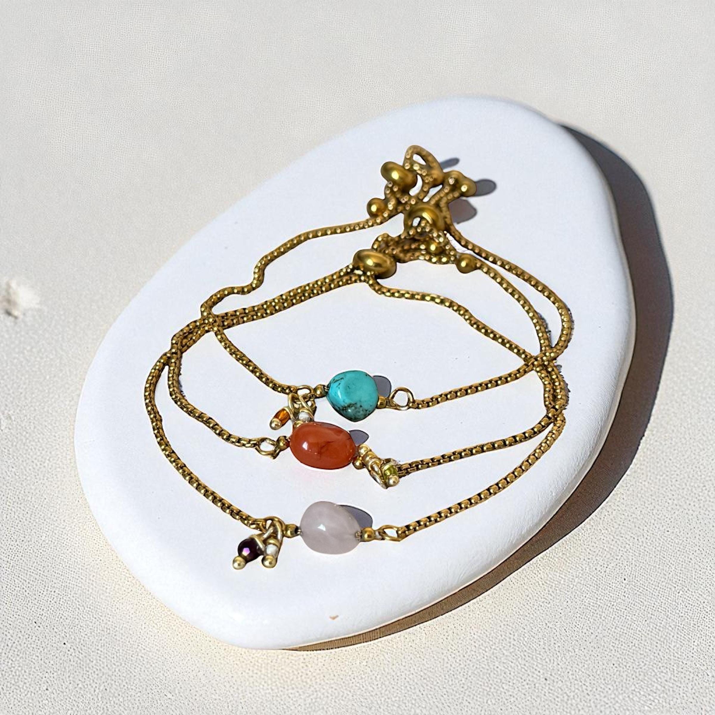 Gold Gemstone Bolo Chain Bracelet – Turquoise, Rose Quartz, or Red Jasper