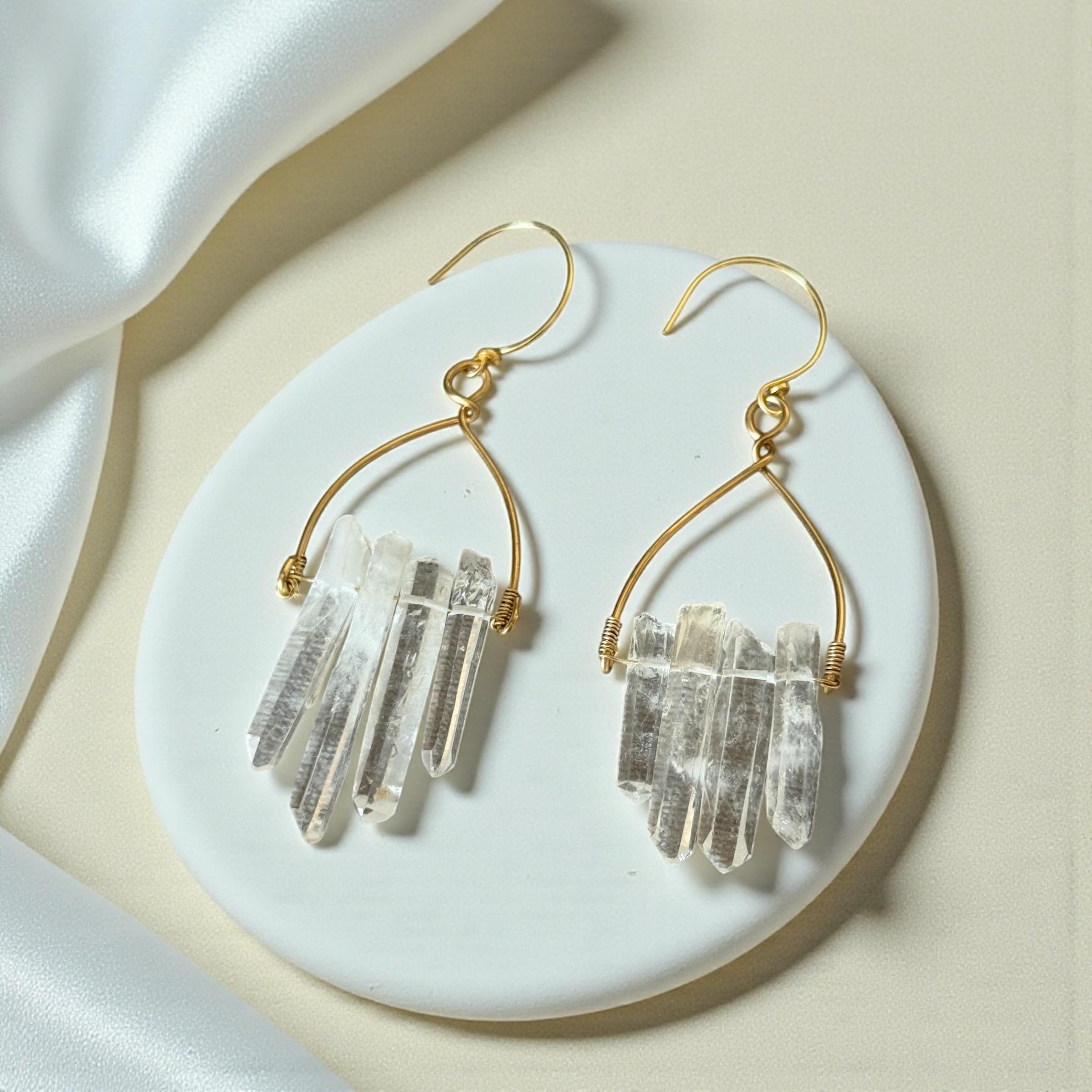 Crystal Tide Earrings – Milky Quartz