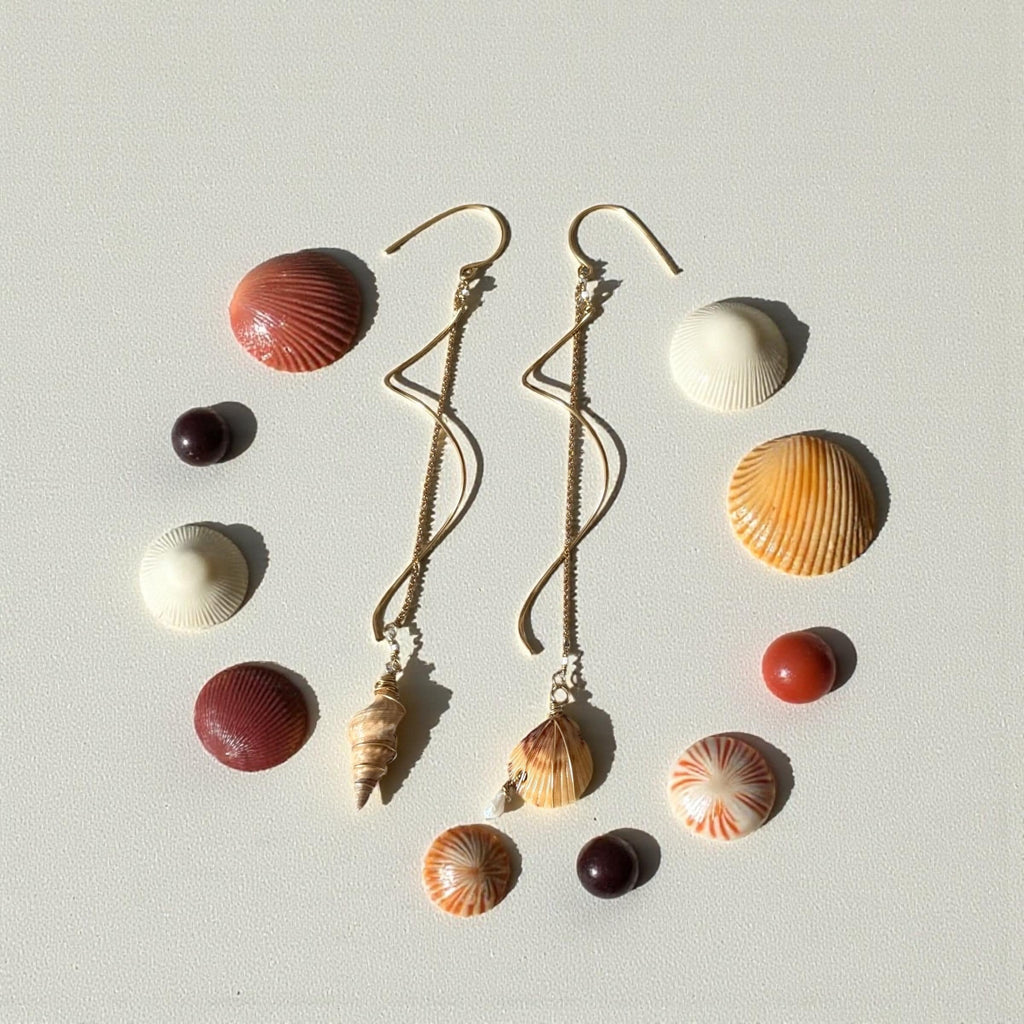 Golden Tides Asymmetrical Shell Drops