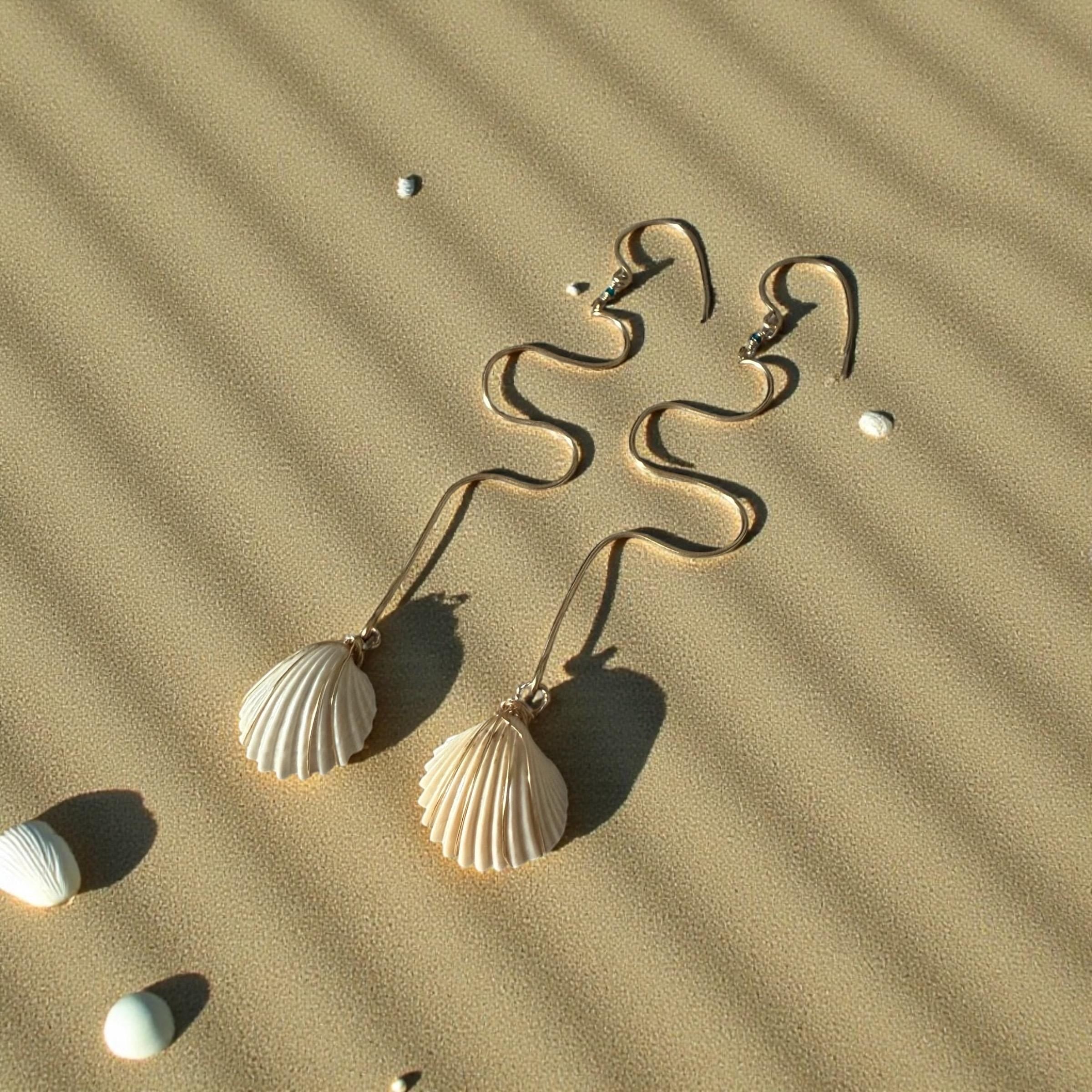 Sculpted Shoreline Shell Drops