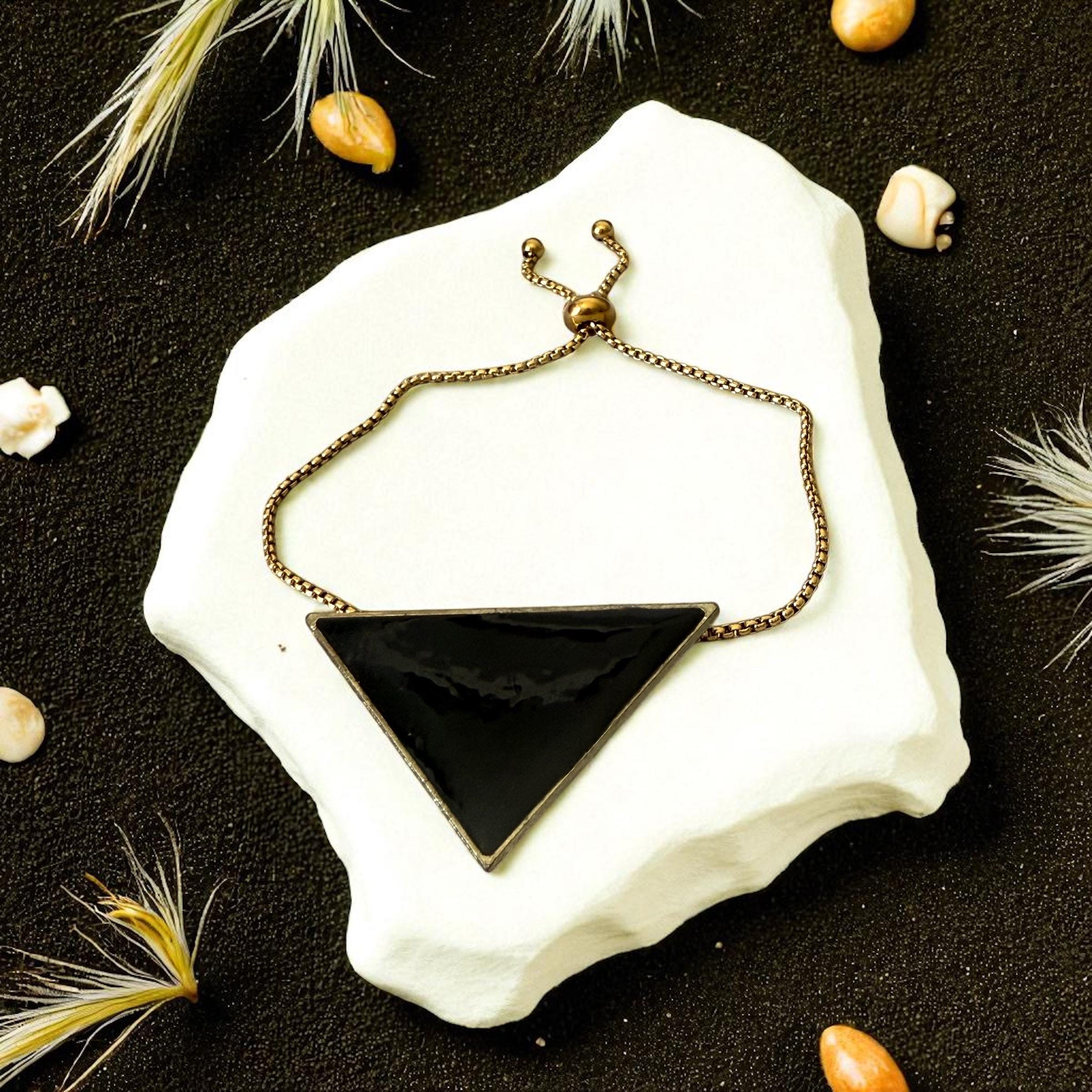 Obsidian Apex Bracelet – Noir Geometry Collection
