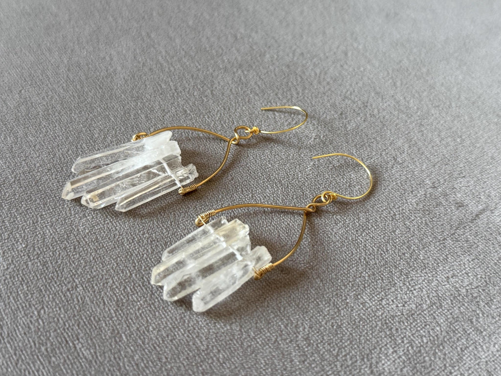 Crystal Tide Earrings – Milky Quartz