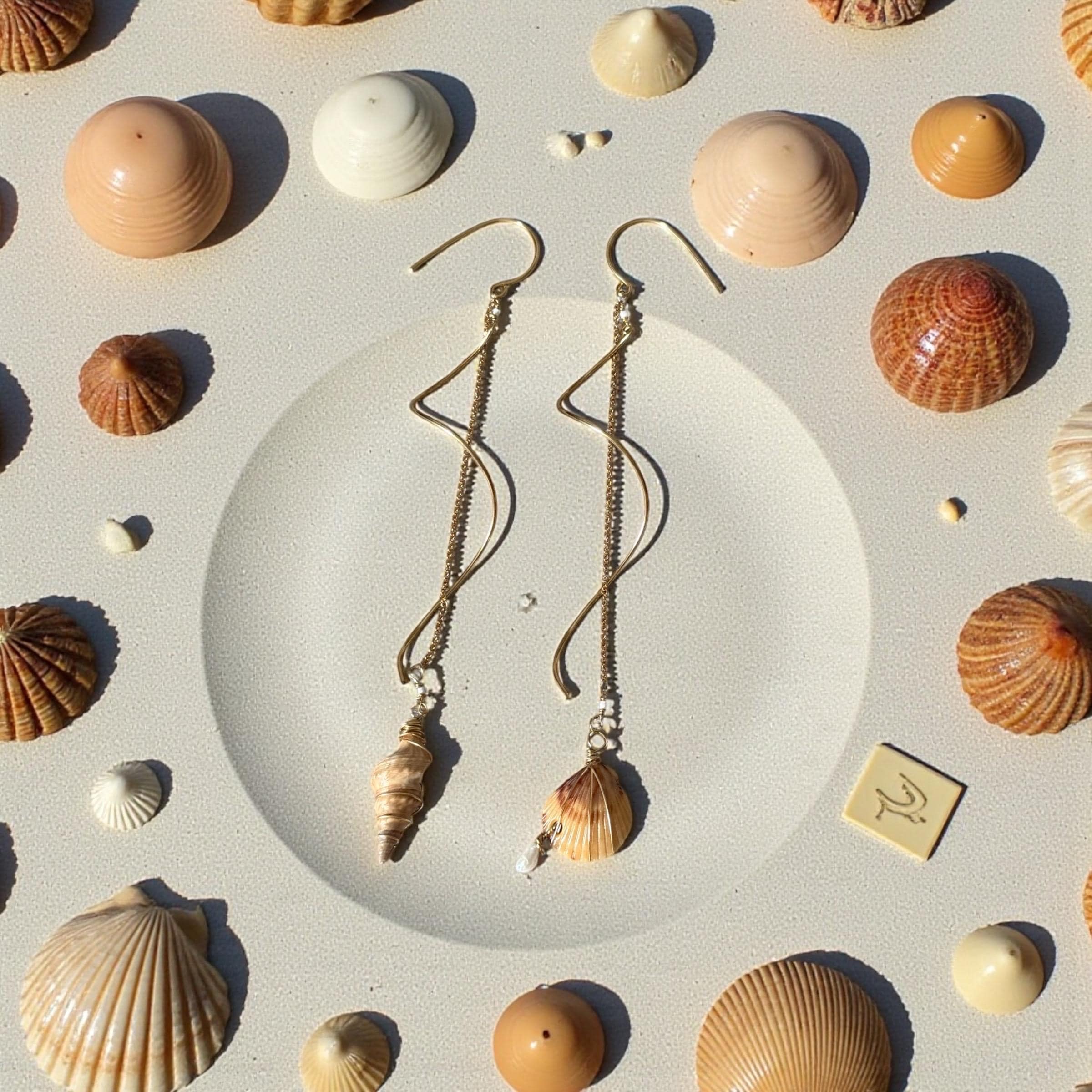 Golden Tides Asymmetrical Shell Drops