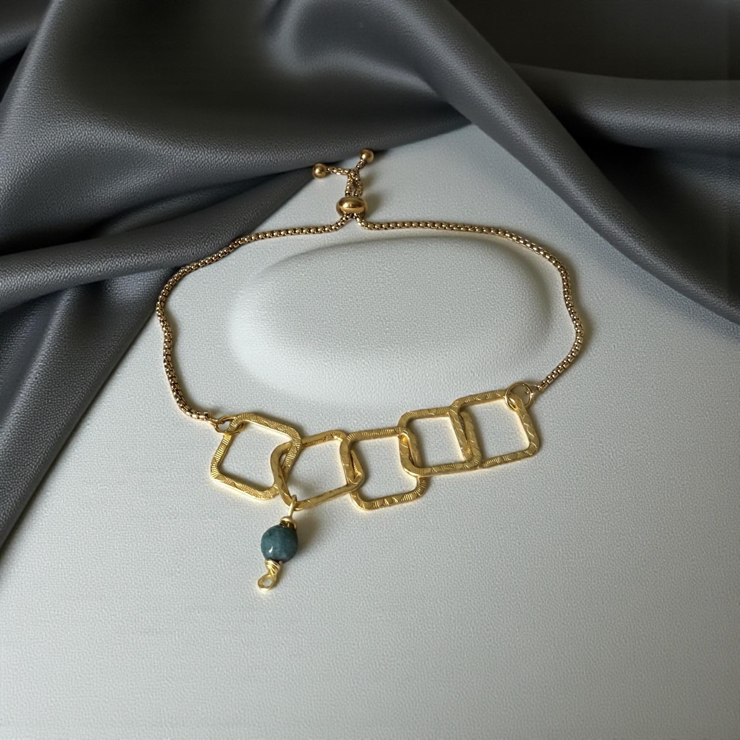 Golden Link Muse Bolo Bracelet