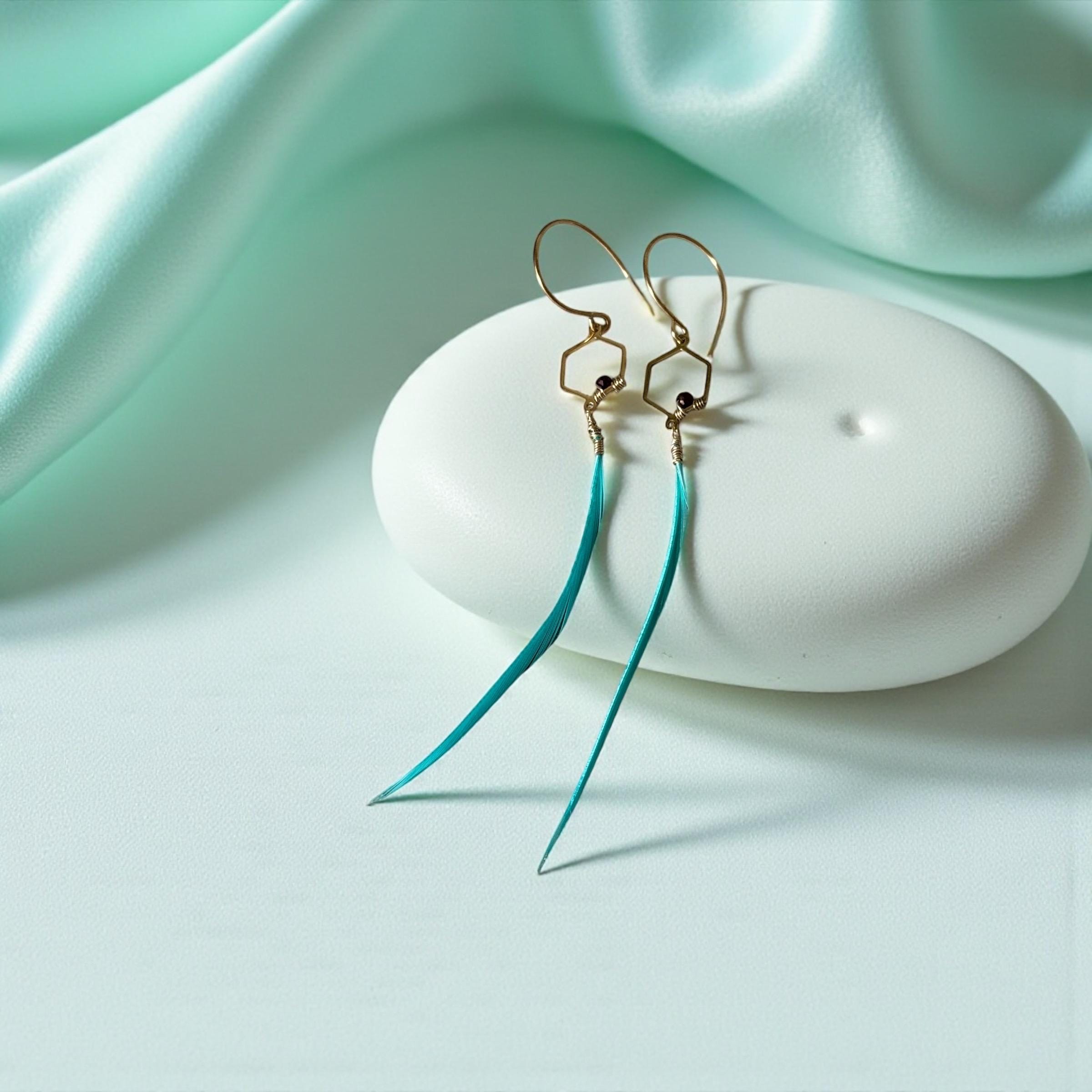 Aqua Skyline Feather Sleek Drops