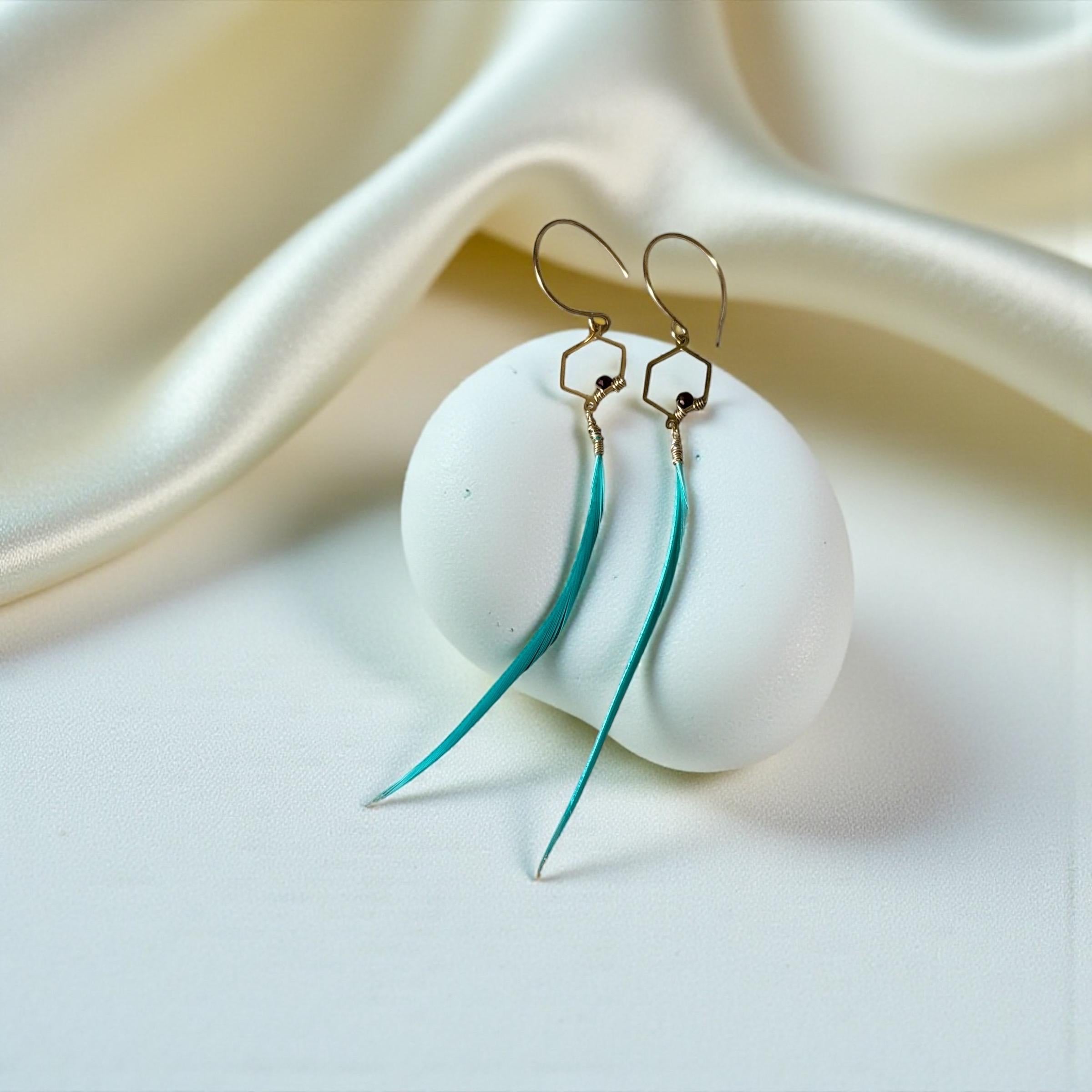 Aqua Skyline Feather Sleek Drops