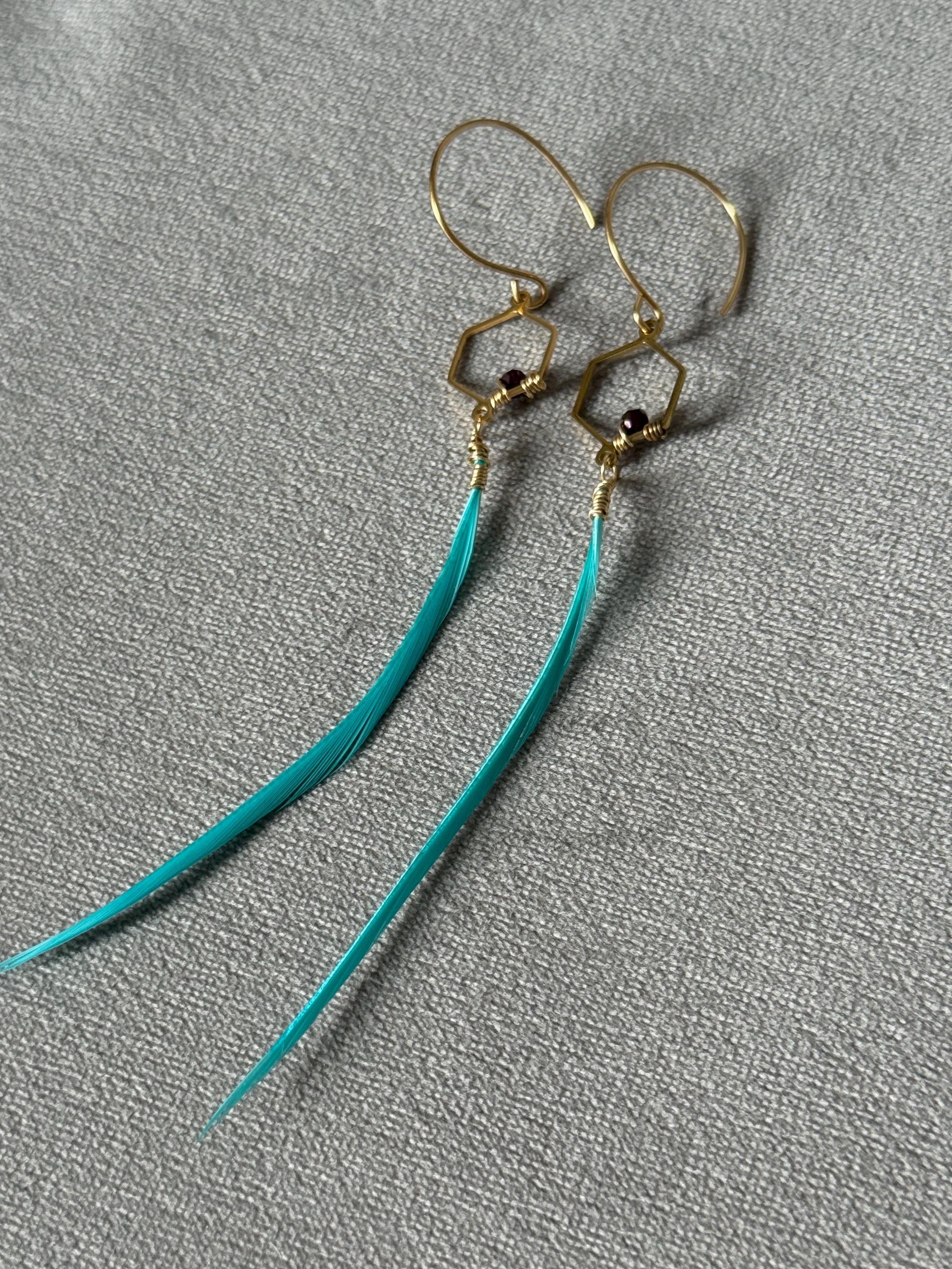 Aqua Skyline Feather Sleek Drops