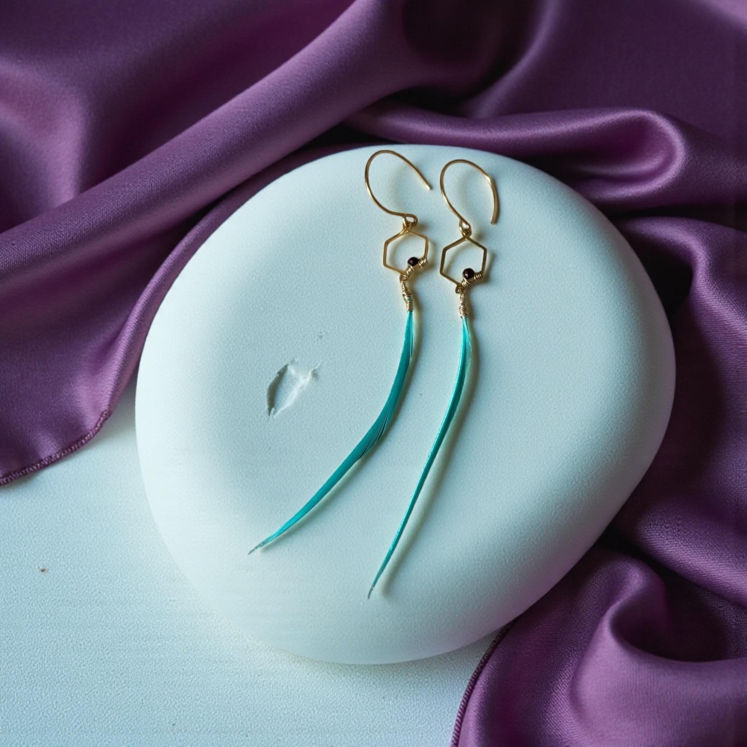 Aqua Skyline Feather Sleek Drops