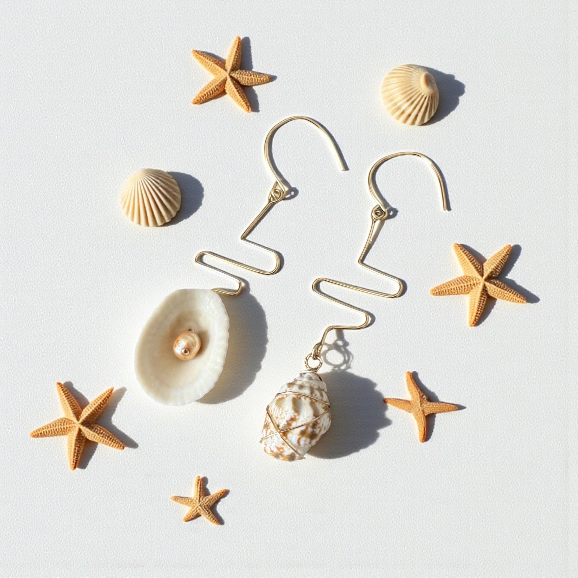 Sculpted Golden Currents Hawaiian Shell Earrings