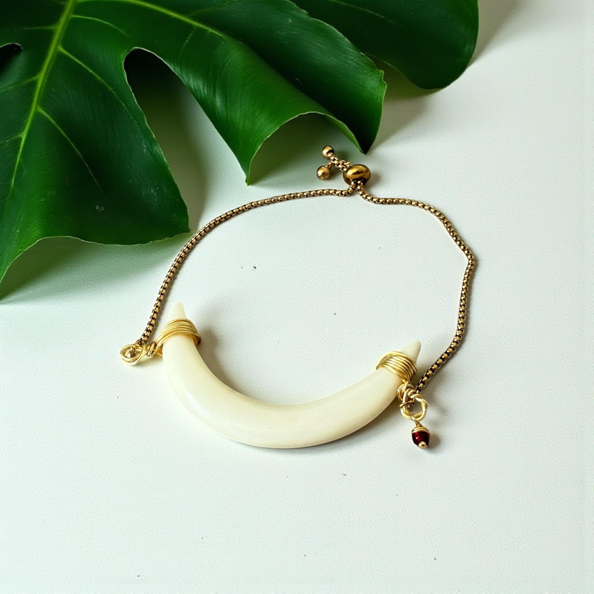 Lunar Fang Luxe Bolo Bracelet