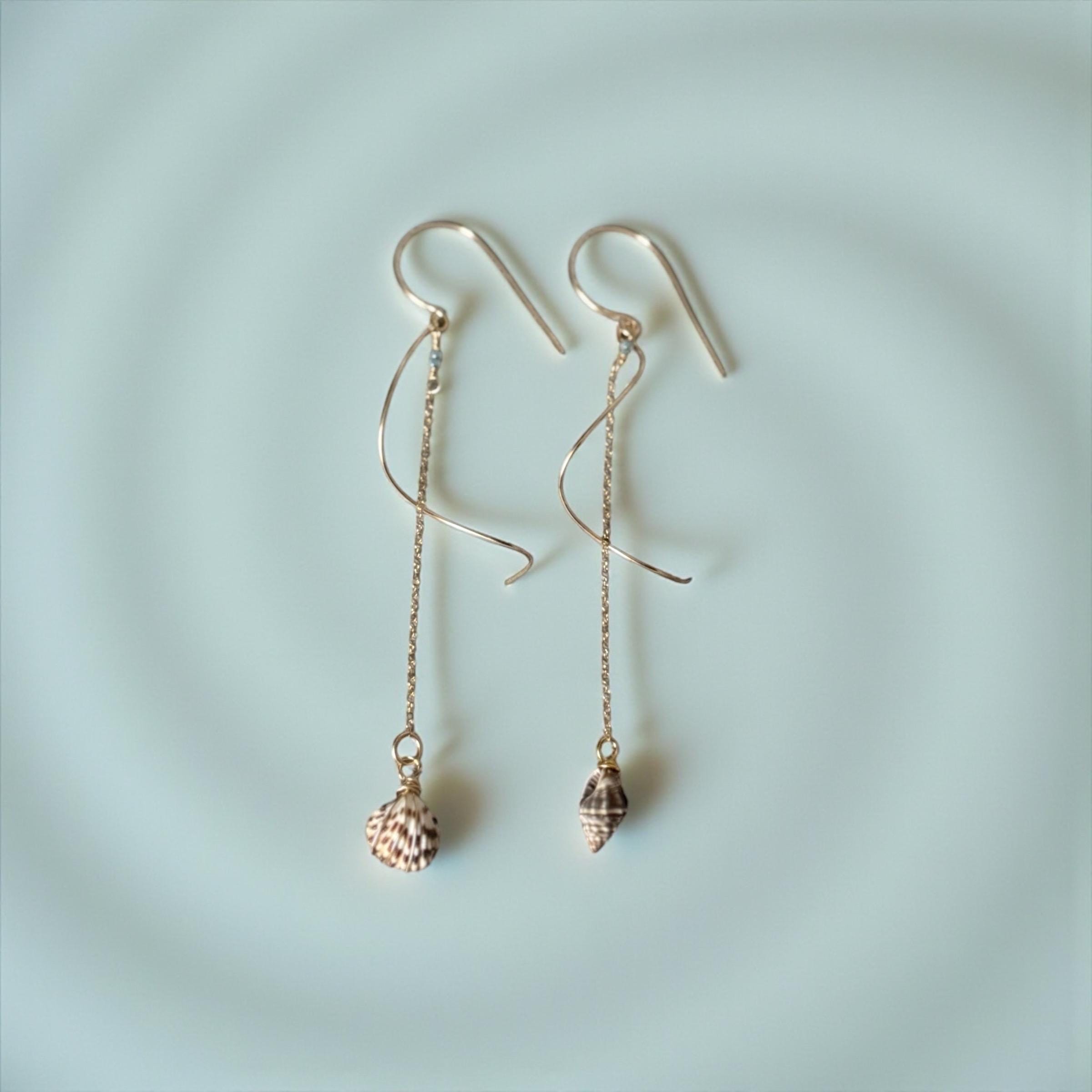 Sculpted Golden Tide Shell Earrings