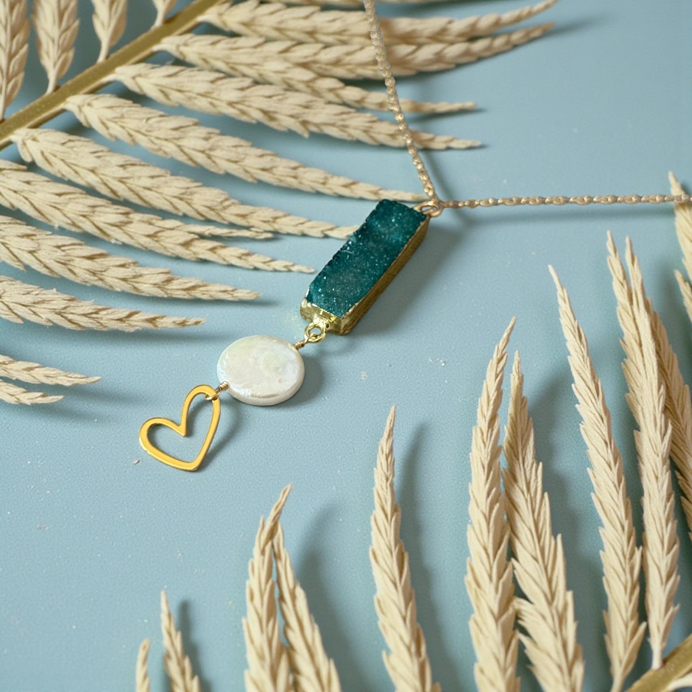 Heart of the Tide Pearl Pendant Necklace - Teal Druzy Quartz