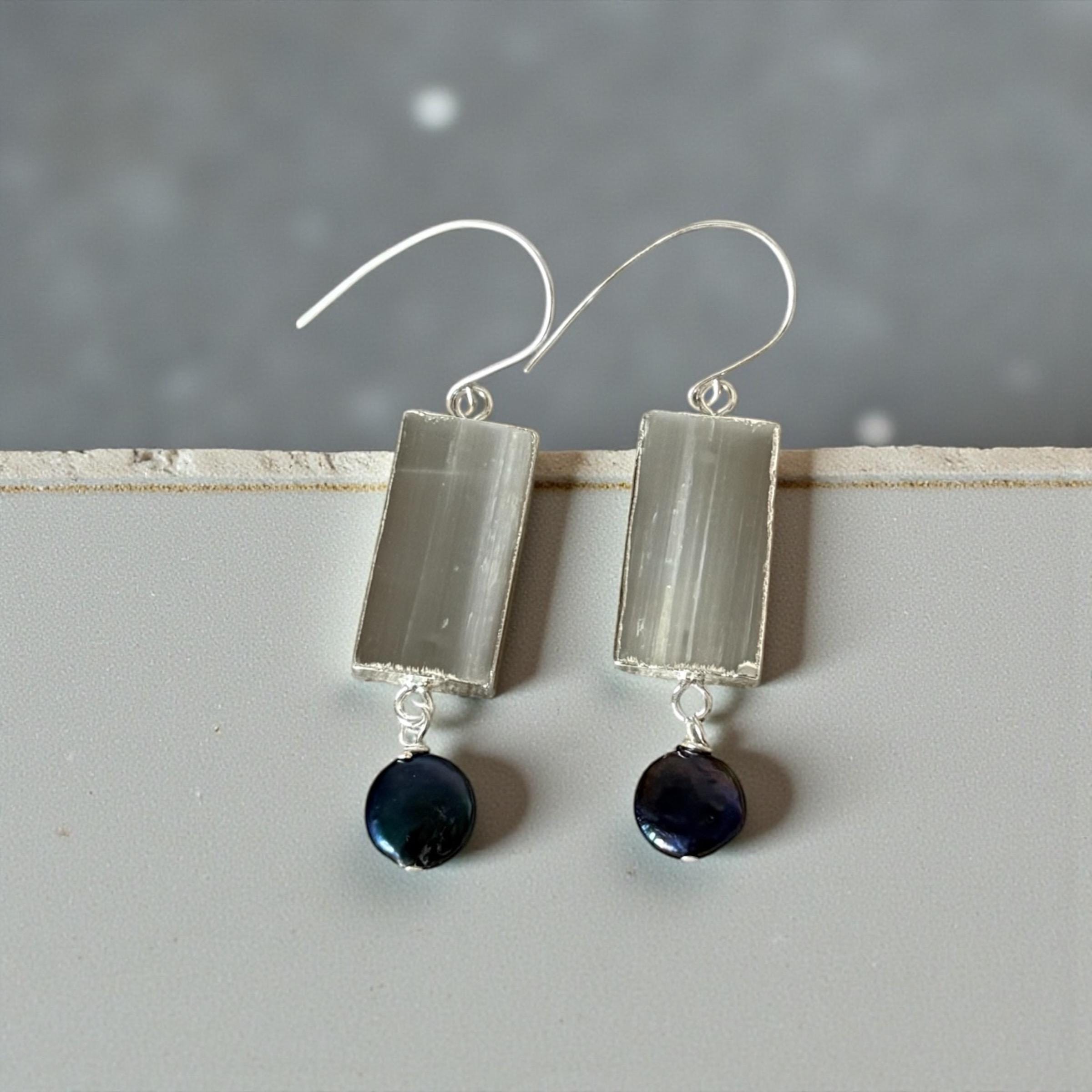 Midnight Halo Selenite Drops