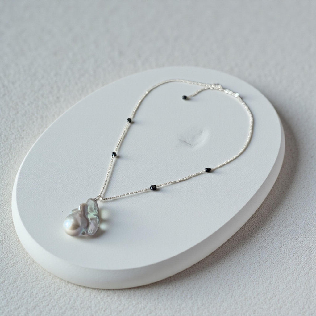 Noir Pearl Solstice Necklace