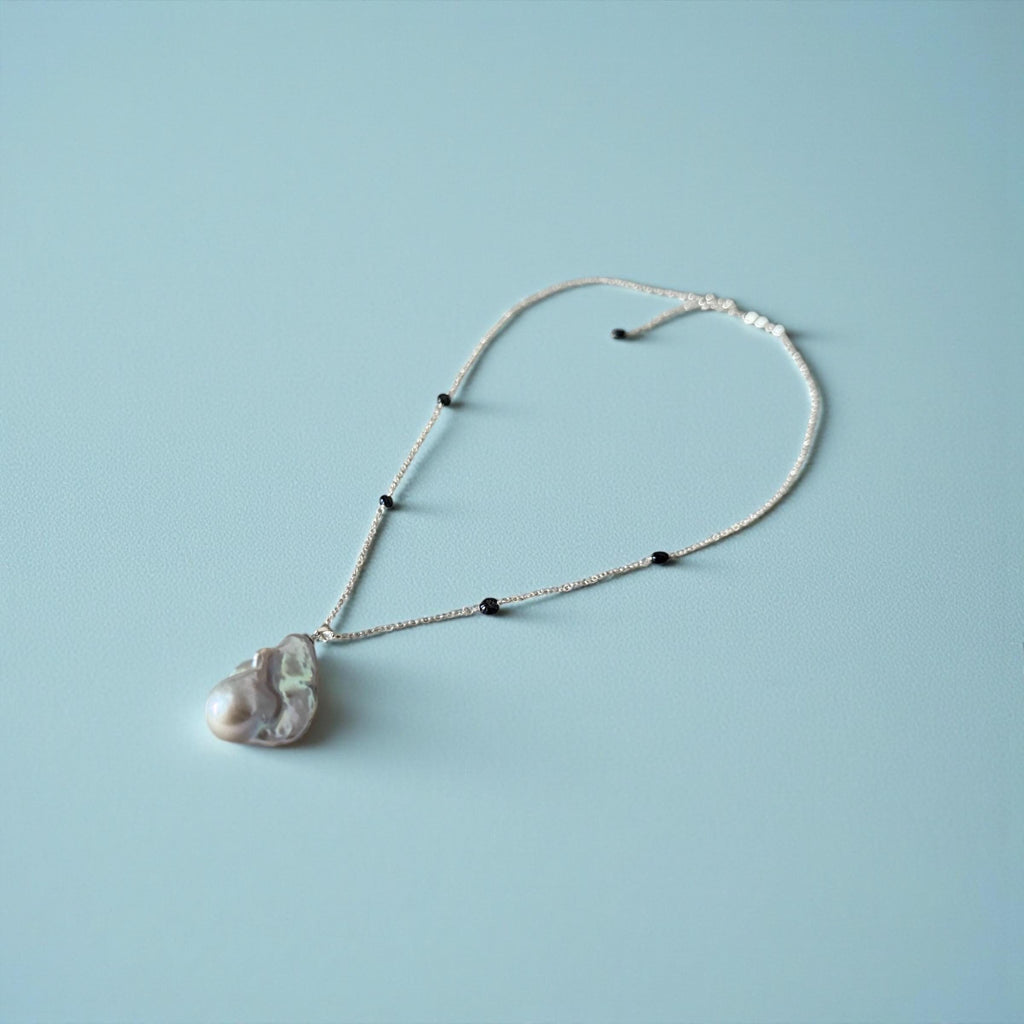 Noir Pearl Solstice Necklace