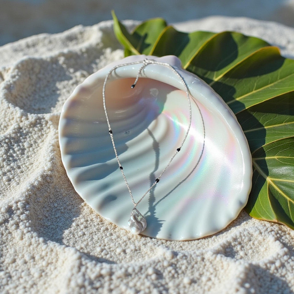 Noir Pearl Solstice Necklace