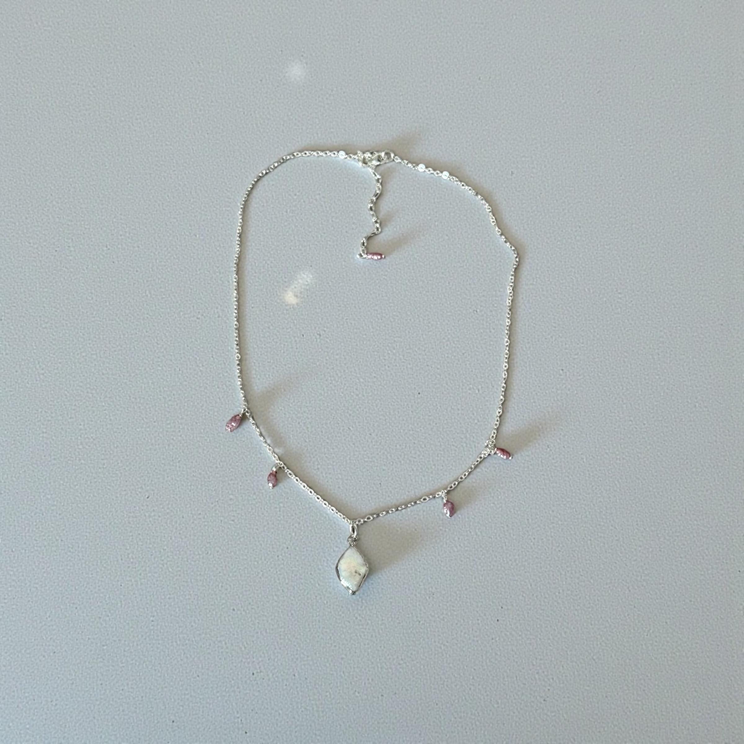 Blushing Pearl Pendant Necklace
