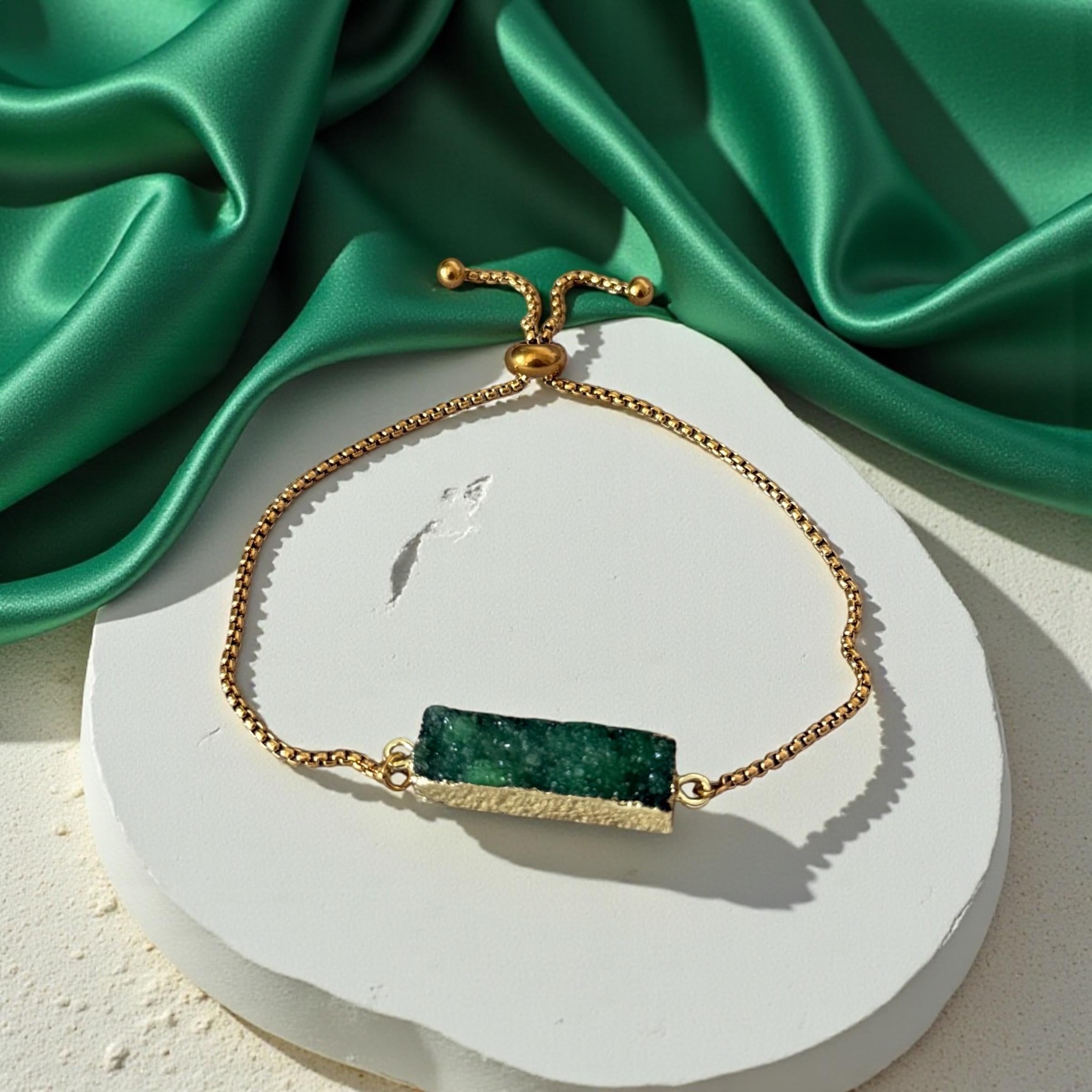 Radiant Crystal Bar Bracelet — [Milky Quartz / Amethyst / Prasiolite]