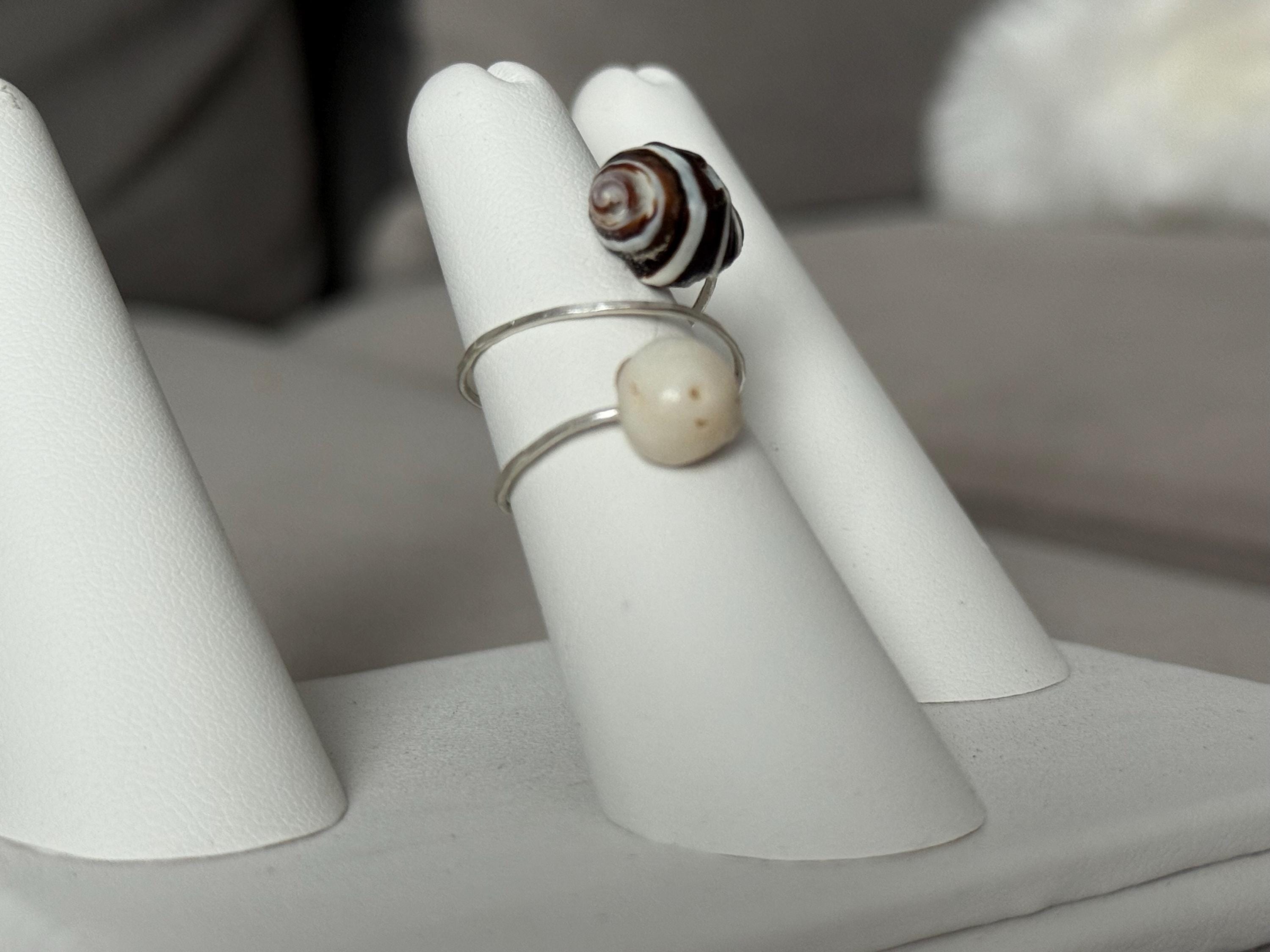 Monochrome Hammered Shell Ring