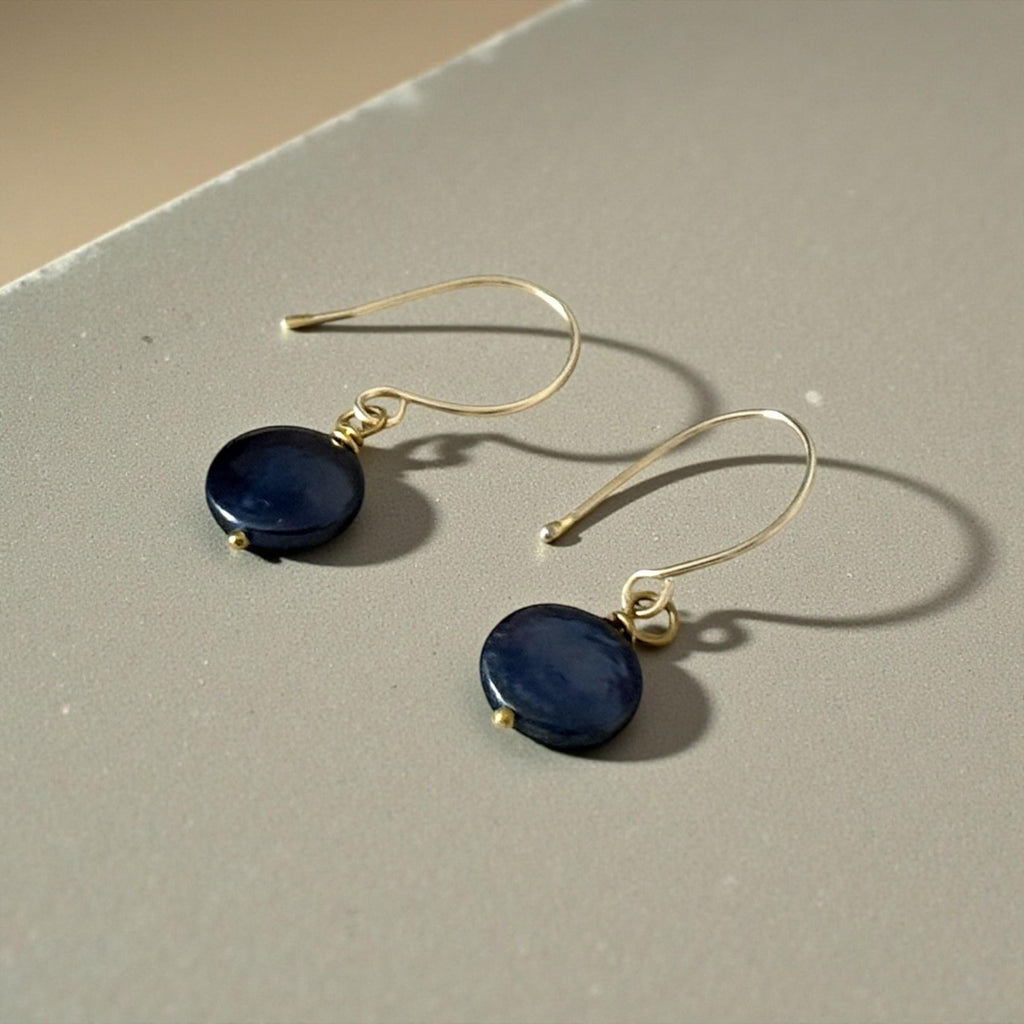 Midnight Current Pearl Earrings