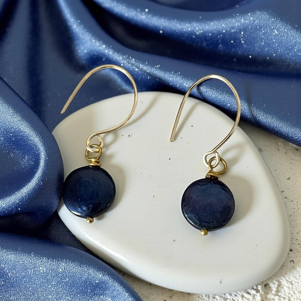 Midnight Current Pearl Earrings