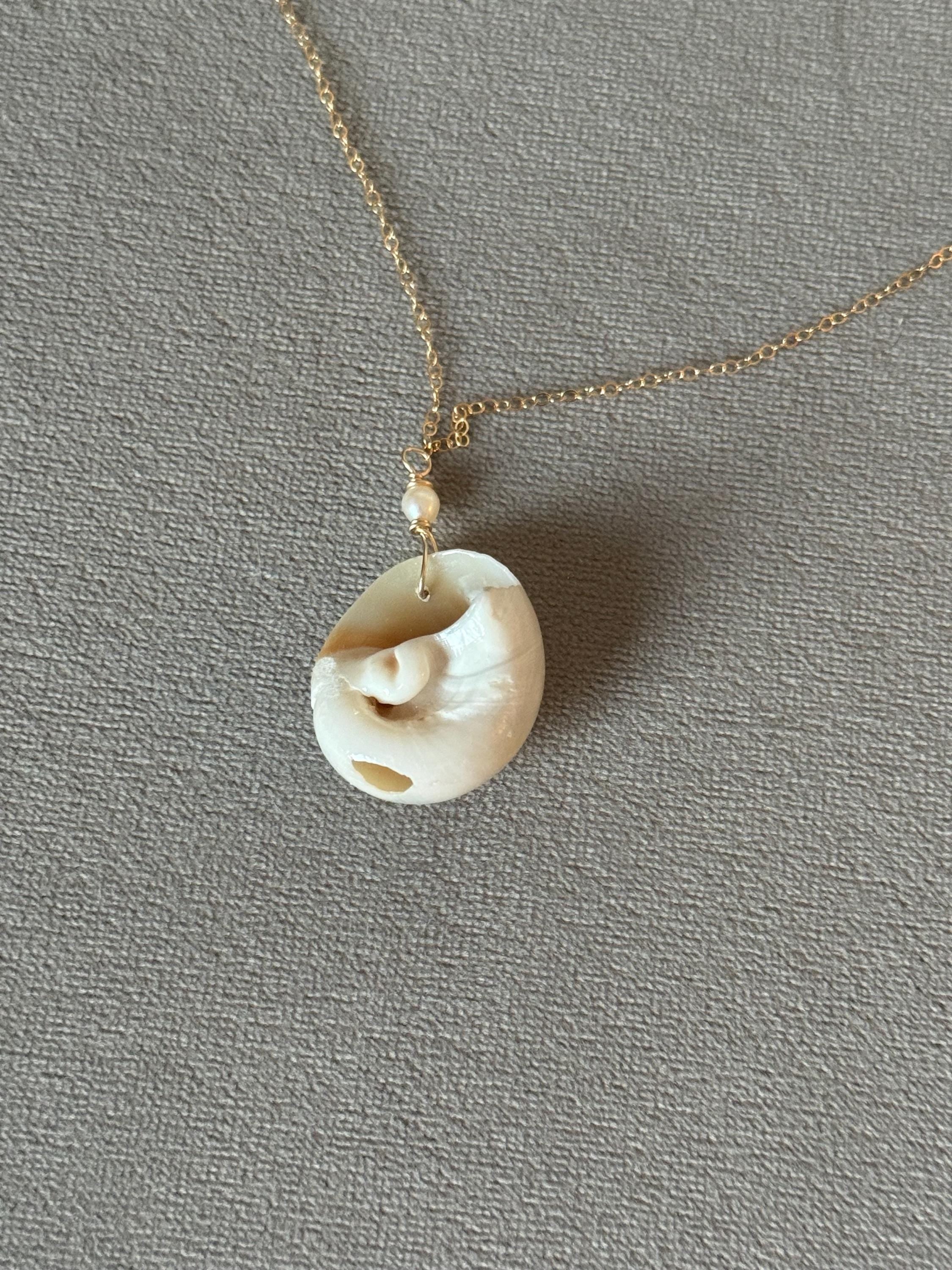 Golden Tide Relic Shell Necklace