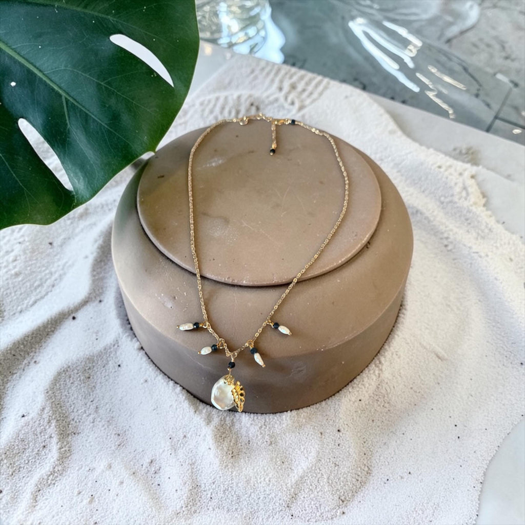 Midnight Saphire Pearl Necklace