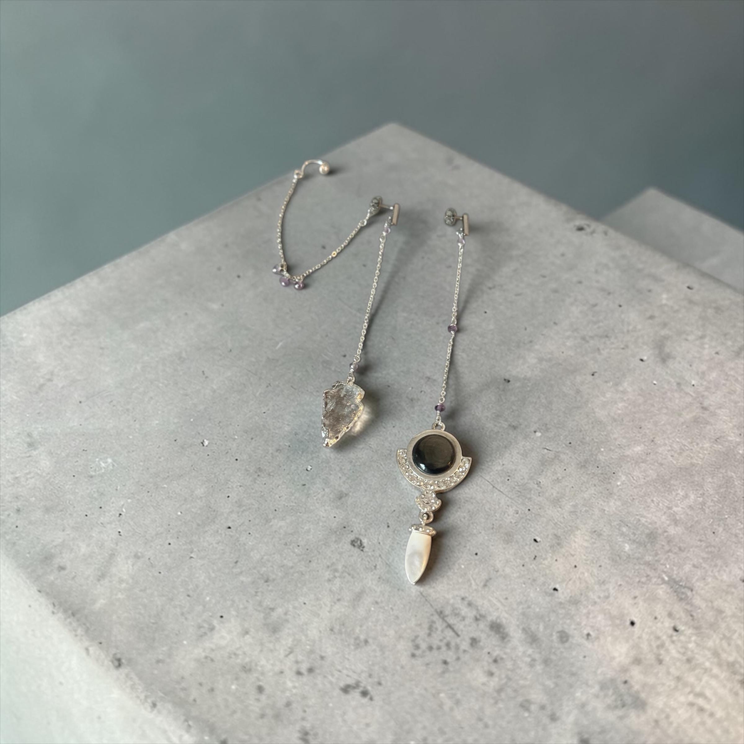 Noir Relic Asymmetry Earrings