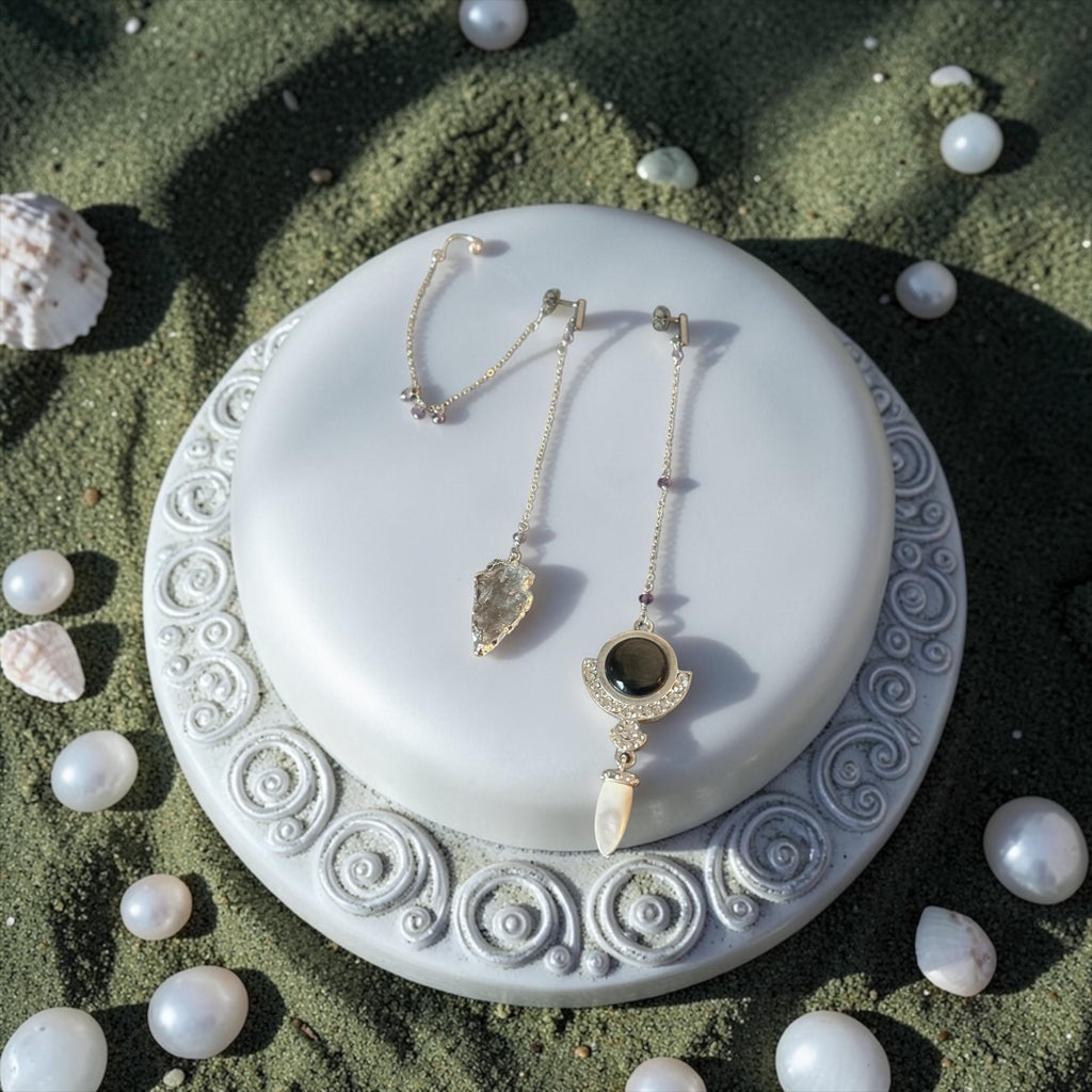 Noir Relic Asymmetry Earrings