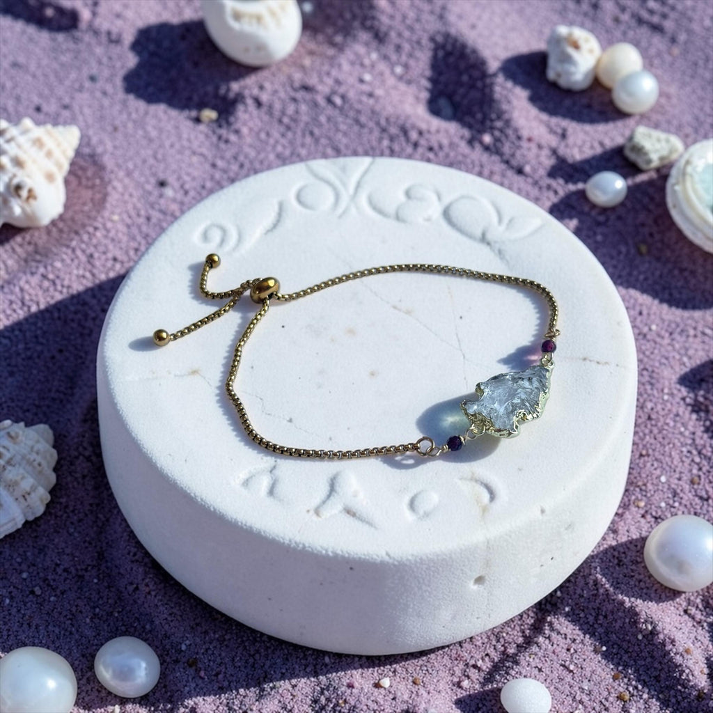 Golden Apex Quartz Bolo Bracelet — Ruby Pulse Edition