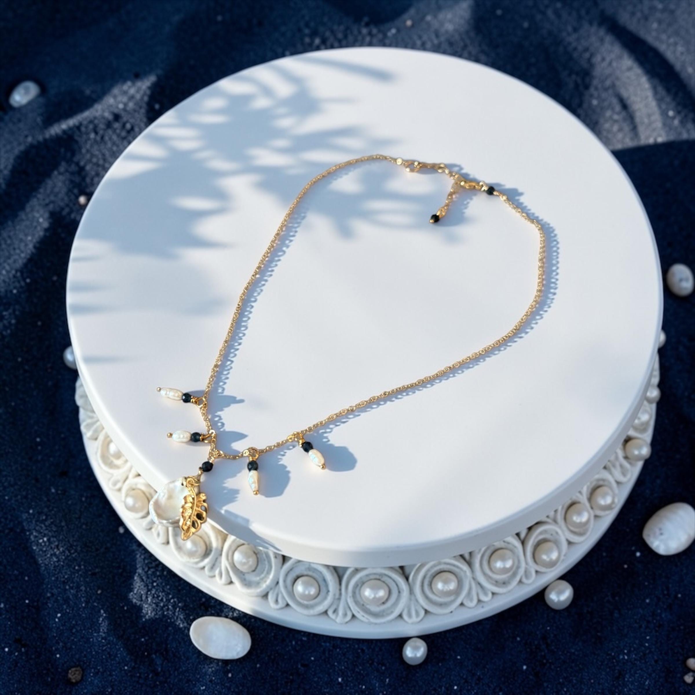 Midnight Saphire Pearl Necklace