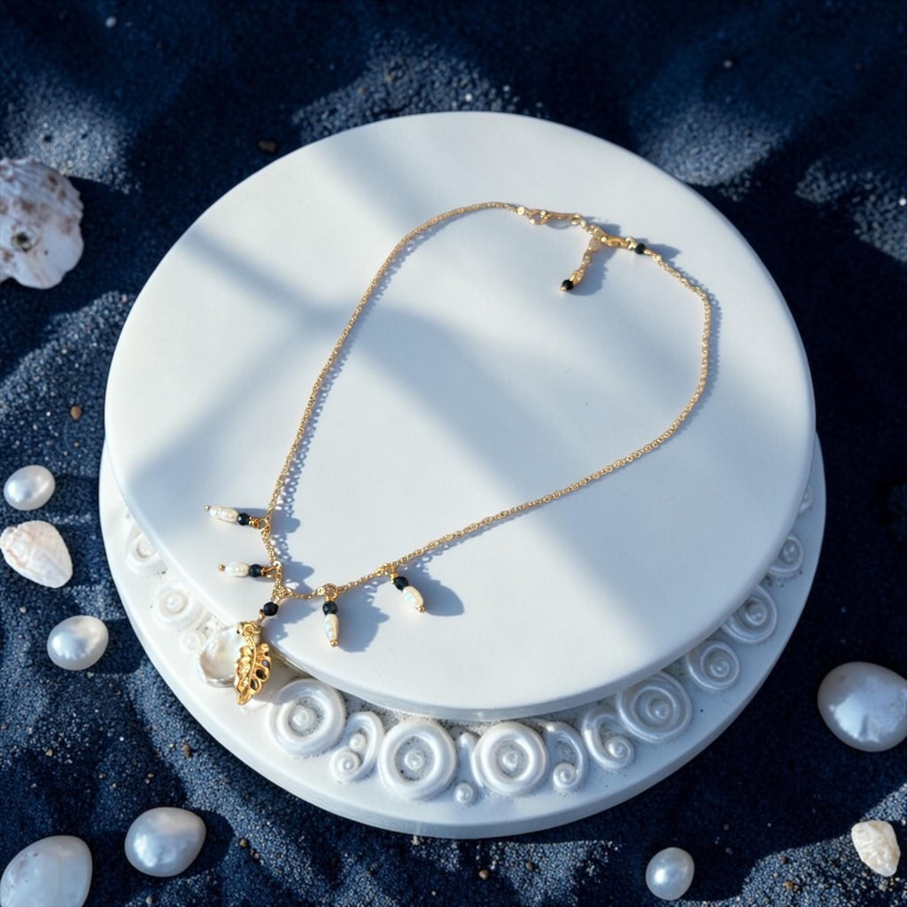 Midnight Saphire Pearl Necklace