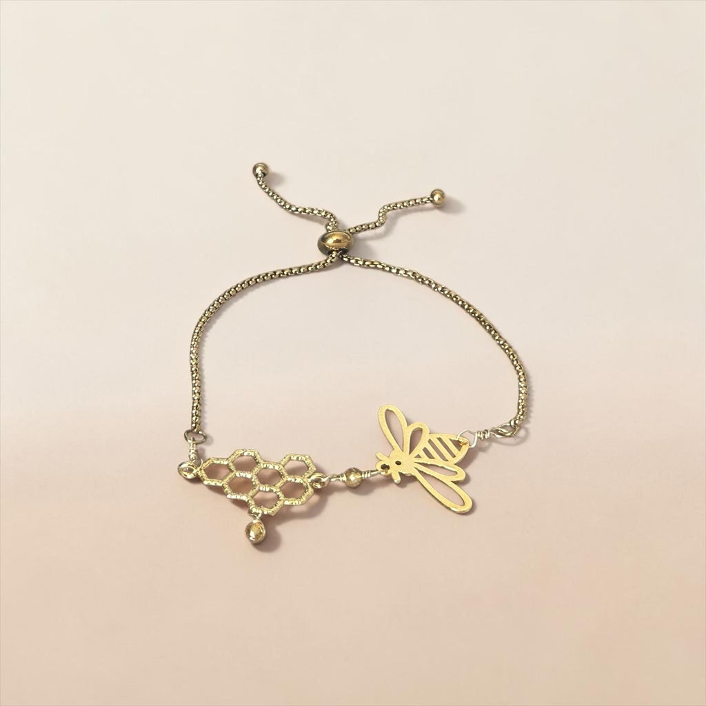 Queen’s Necture Bolo Bracelet