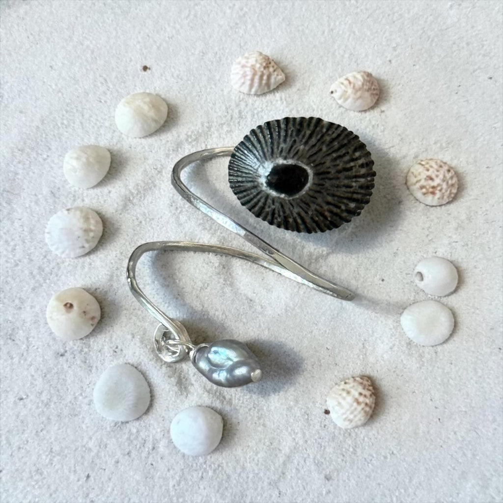 Midnight Tide Opihi Hammered Wrap Ring