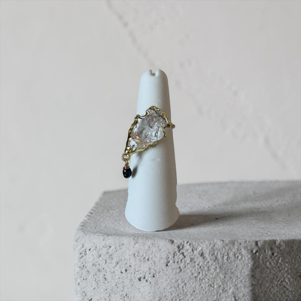 Obsidian Tide Hammered Quartz Ring