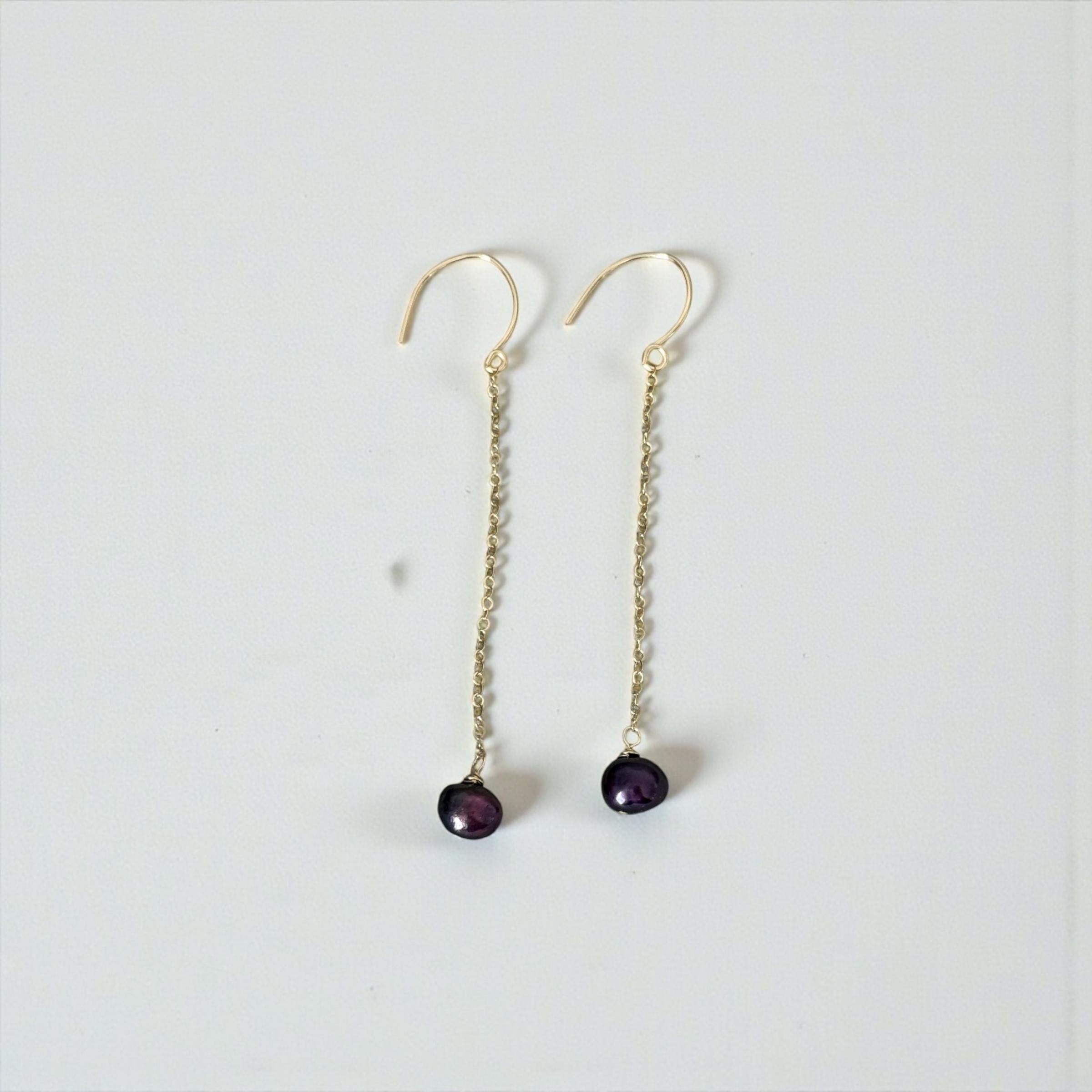 Velvet Noir Pearl Drop Earrings