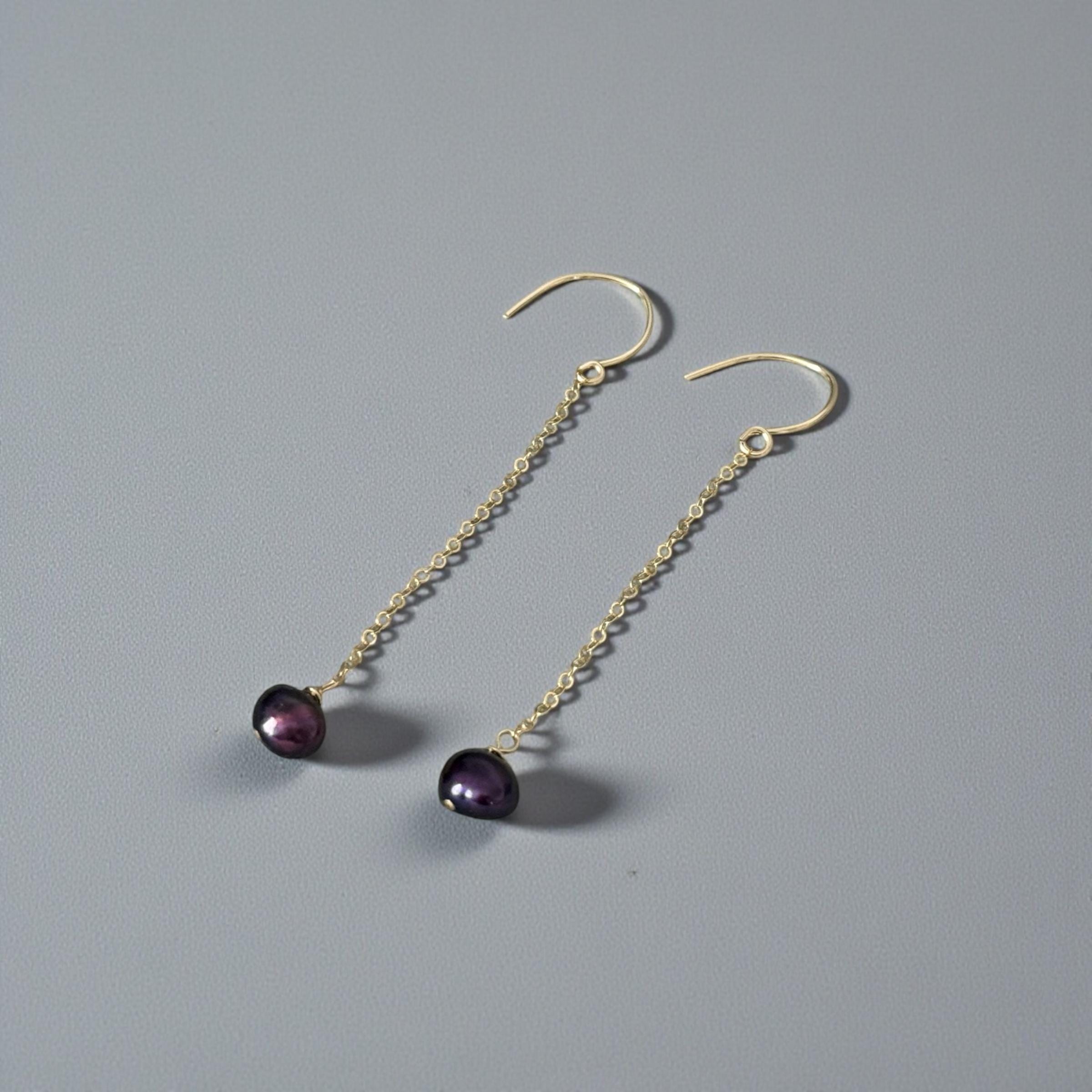 Velvet Noir Pearl Drop Earrings
