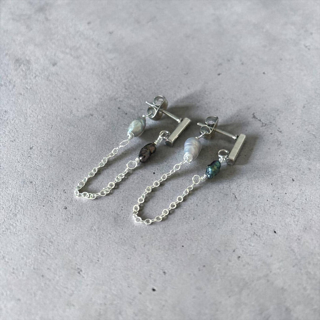 Silver Tide Link Earrings