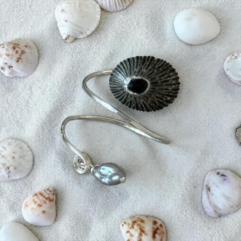 Midnight Tide Opihi Hammered Wrap Ring