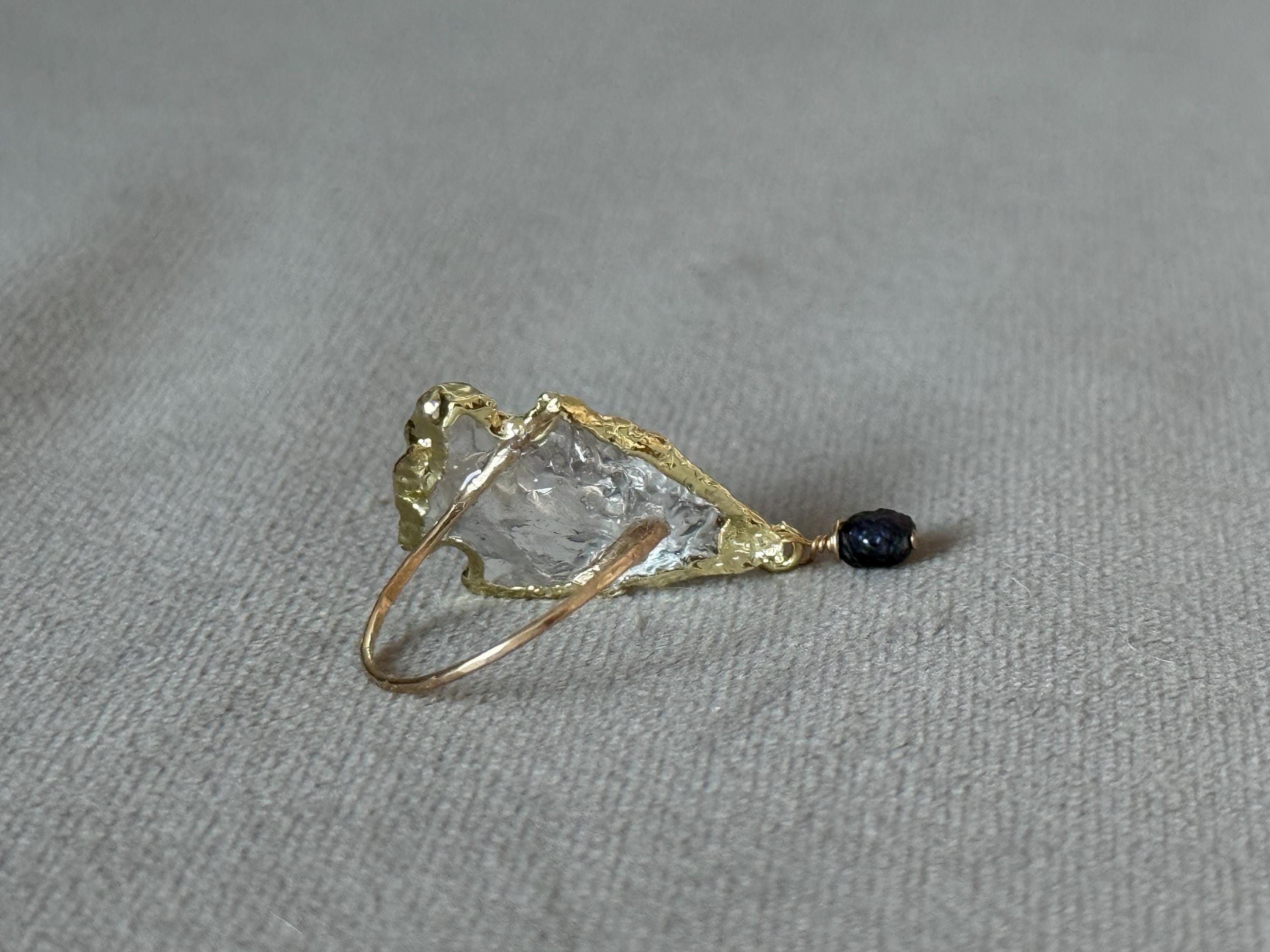 Obsidian Tide Hammered Quartz Ring
