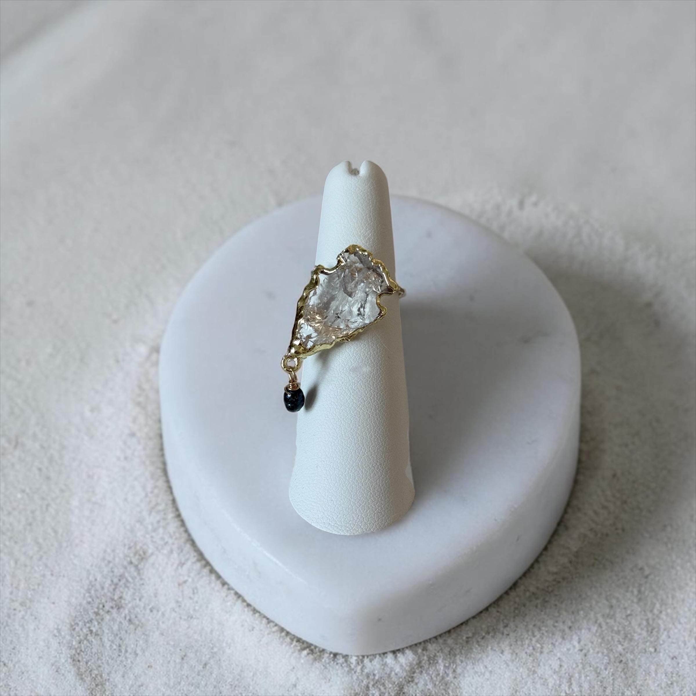 Obsidian Tide Hammered Quartz Ring